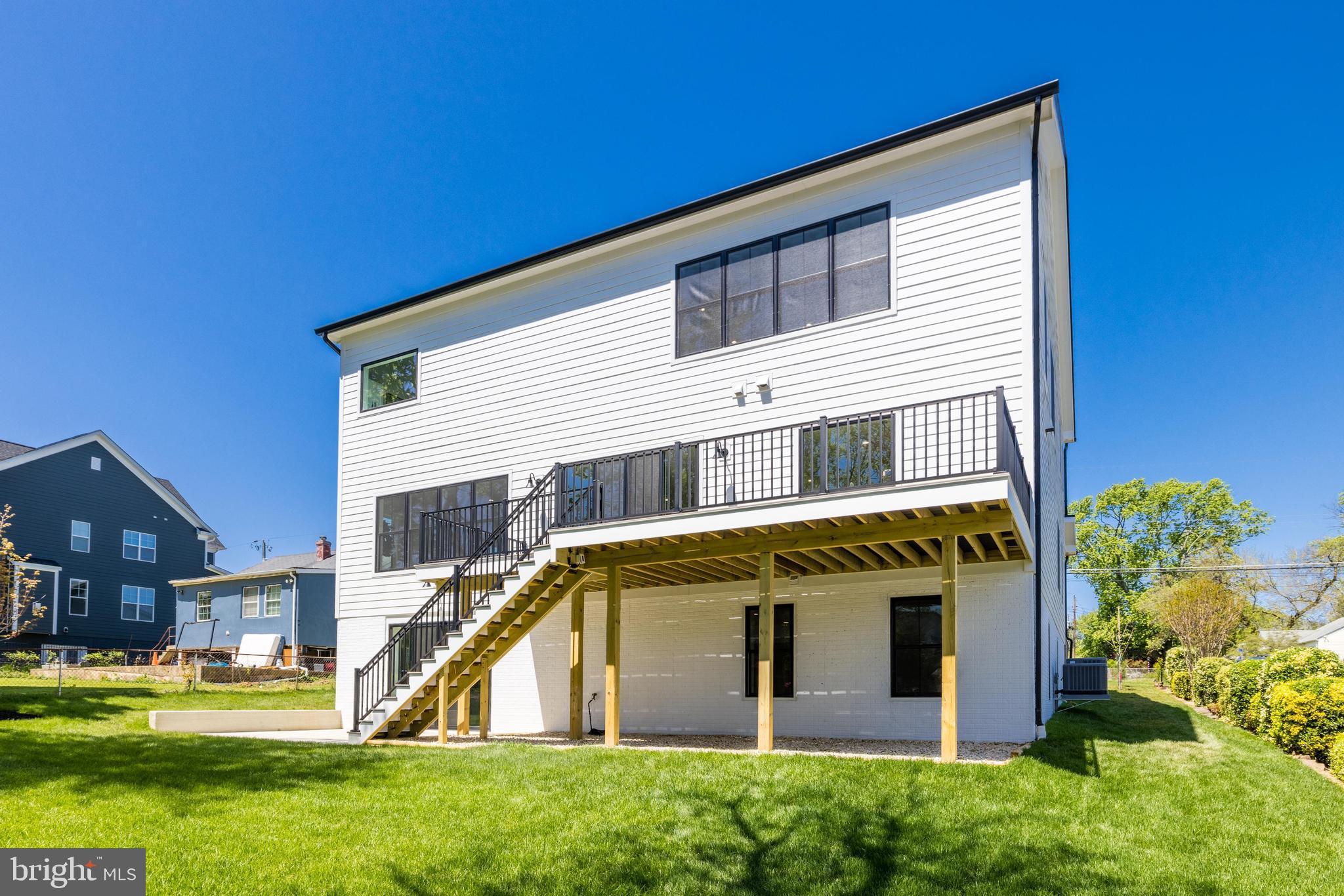 PIMMIT HILLS - Residential