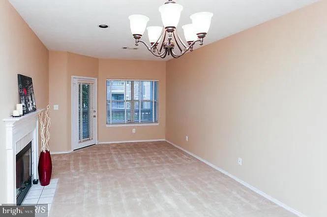 STONECROFT CONDO - Residential