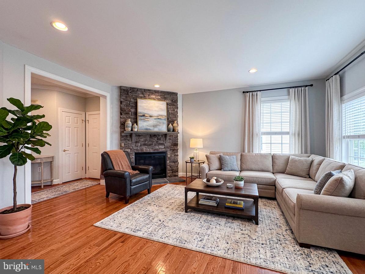 BRAMBLETON - Residential