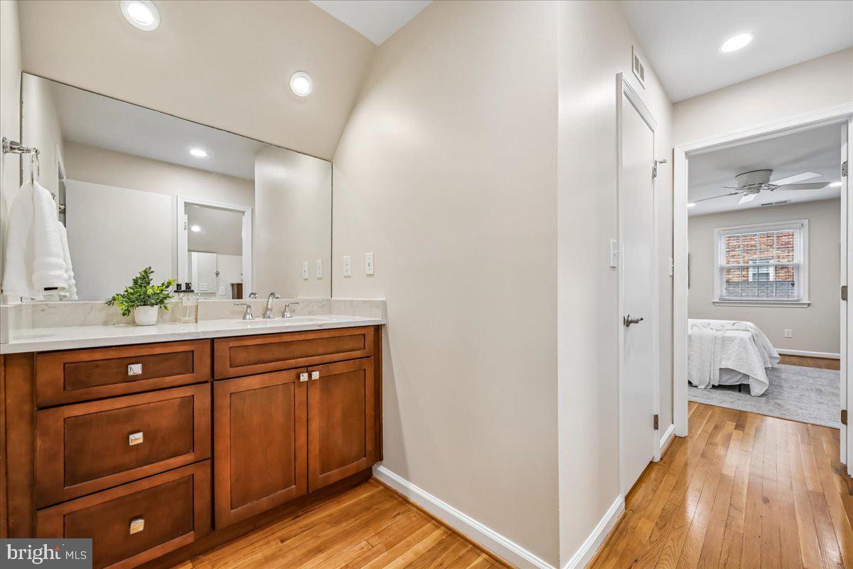HIGHLAND STONE - Residential