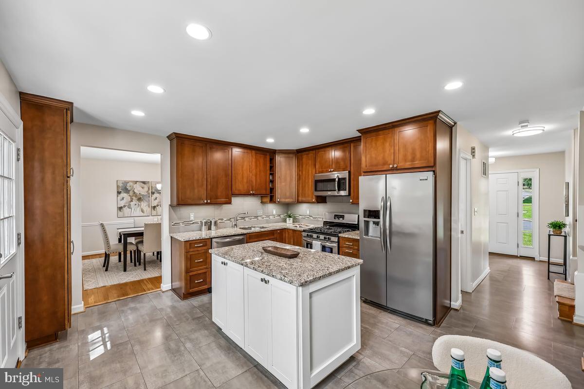 HIGHLAND STONE - Residential