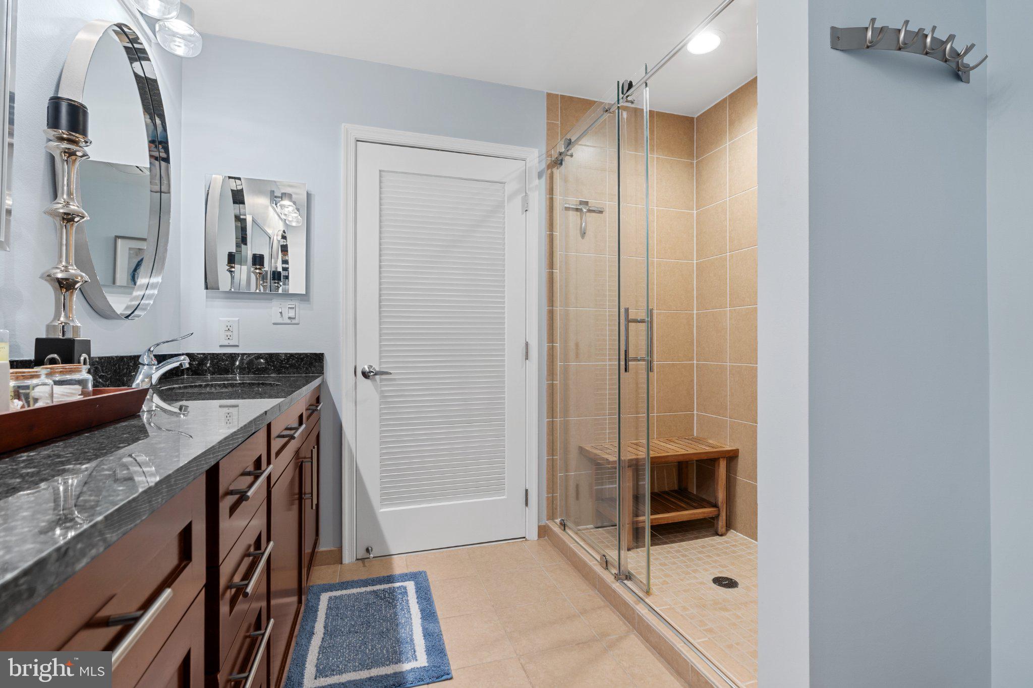 NATIONAL HARBOR - Residential