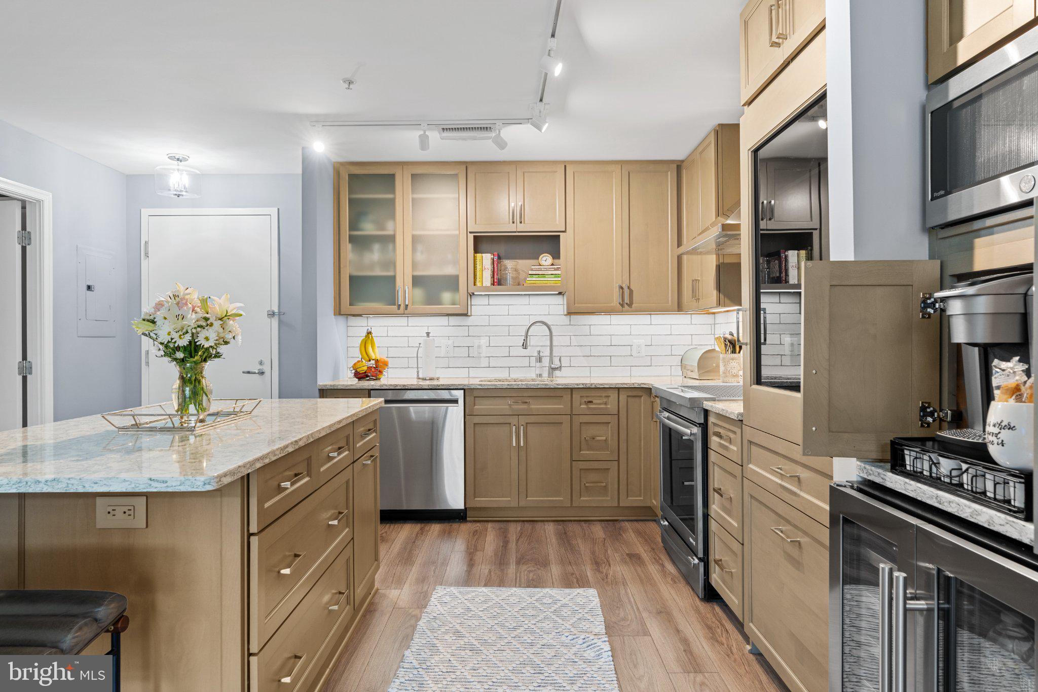 NATIONAL HARBOR - Residential