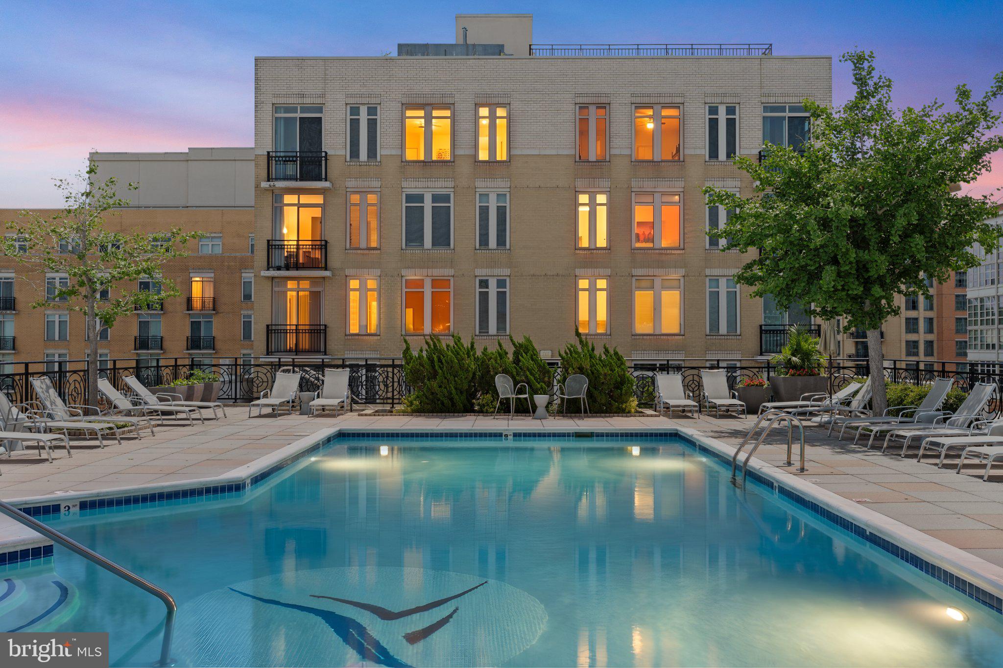 NATIONAL HARBOR - Residential