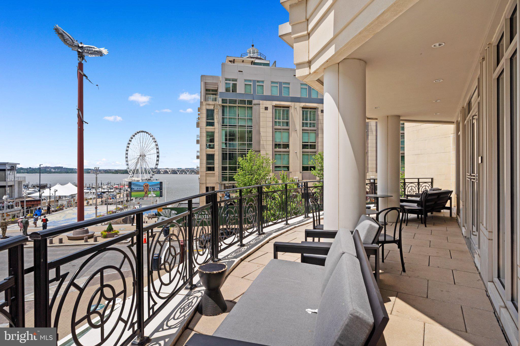 NATIONAL HARBOR - Residential