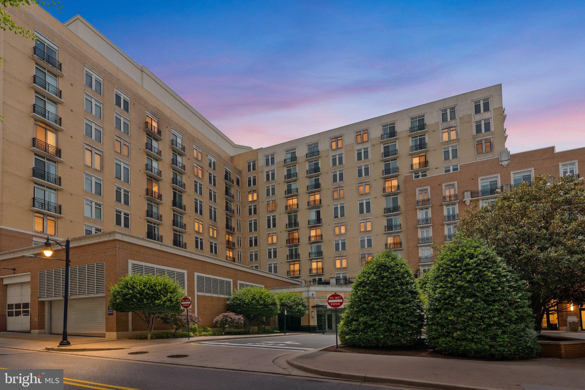 NATIONAL HARBOR - Residential