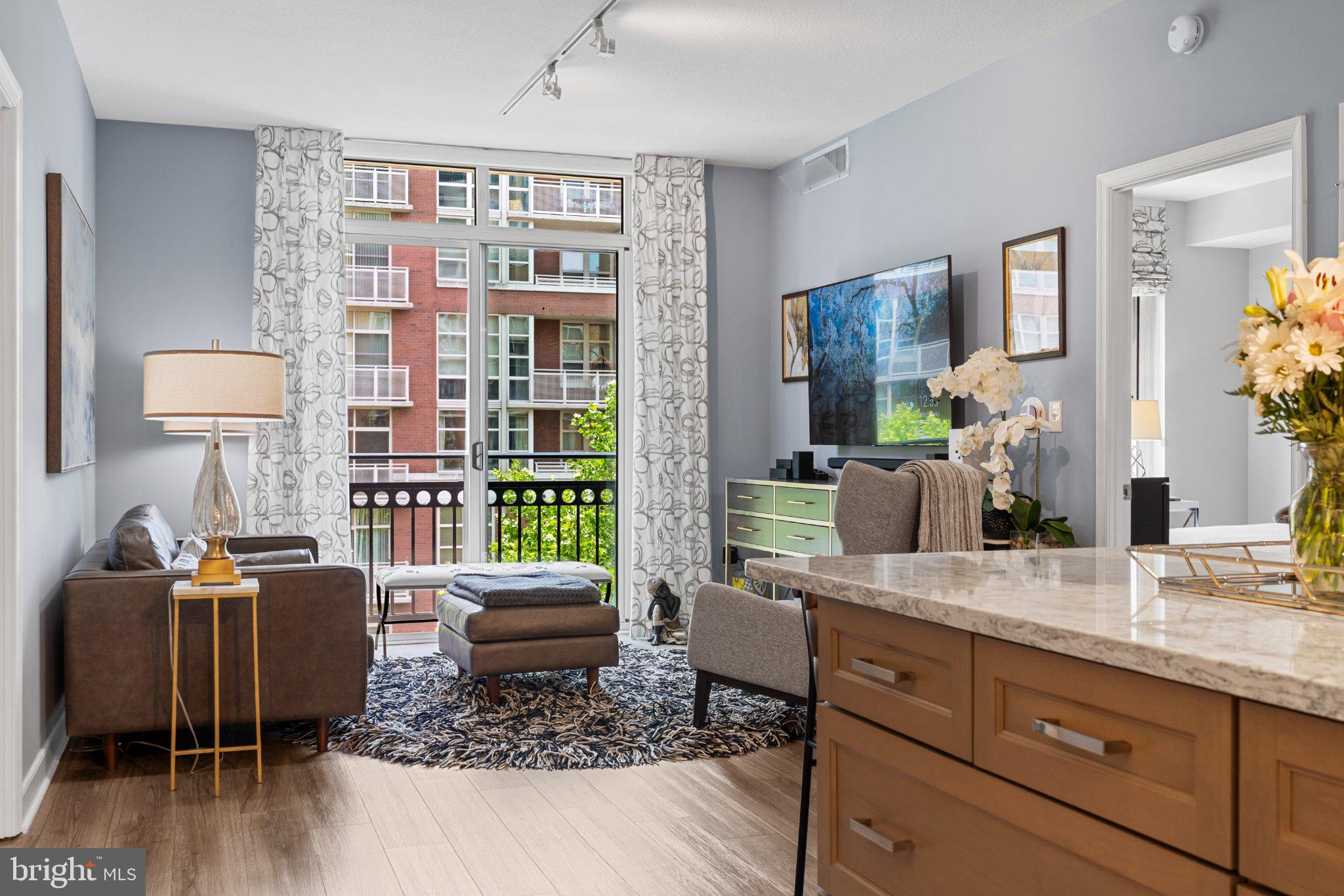 NATIONAL HARBOR - Residential
