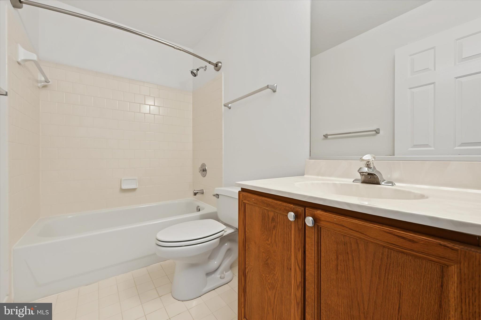 EDGEWOOD - Residential