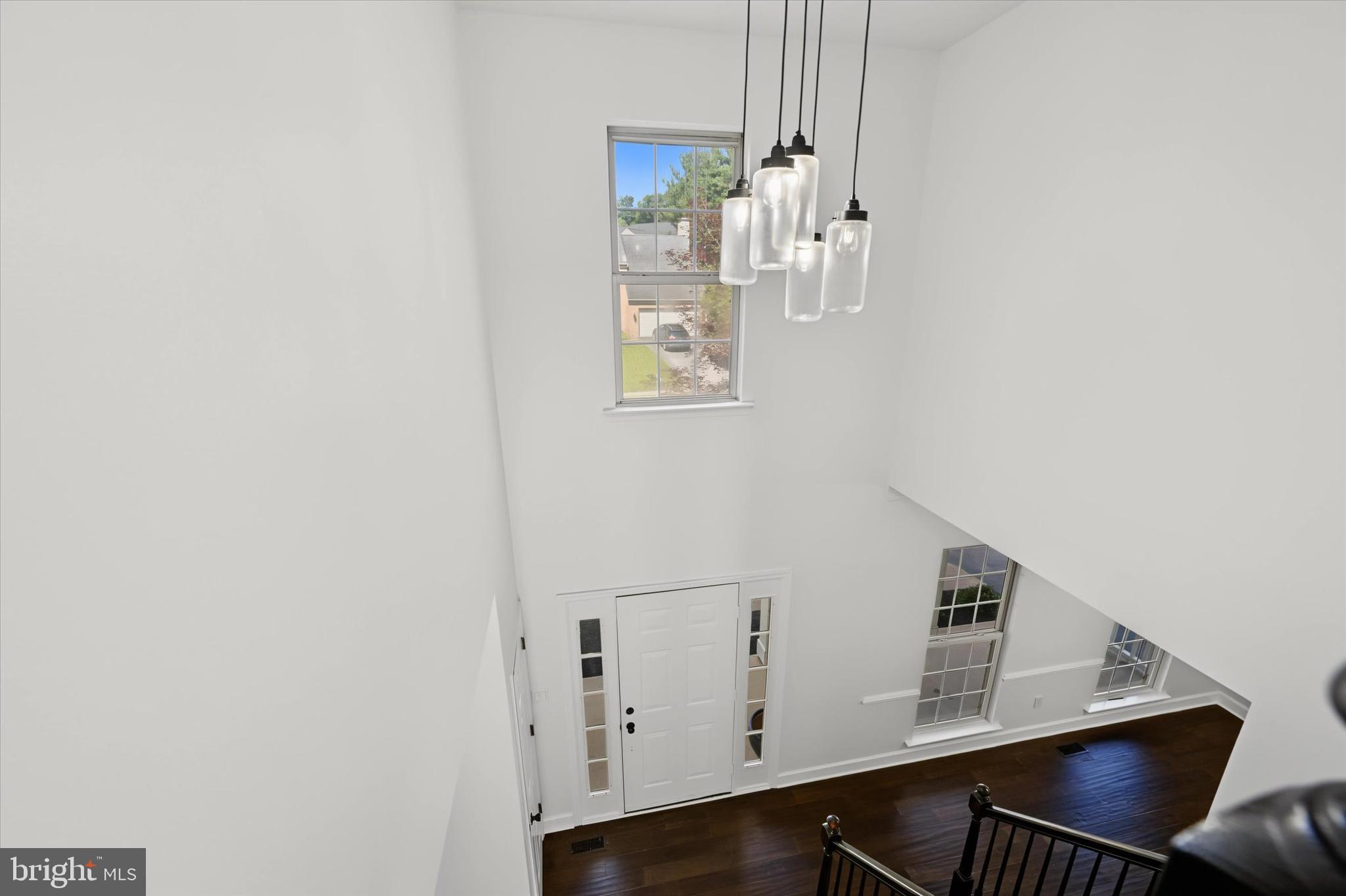 EDGEWOOD - Residential