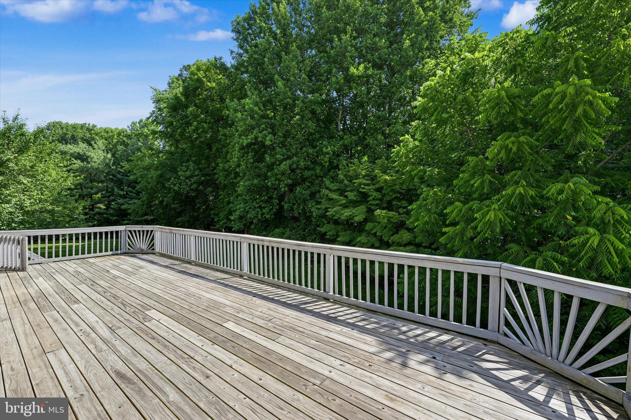 EDGEWOOD - Residential