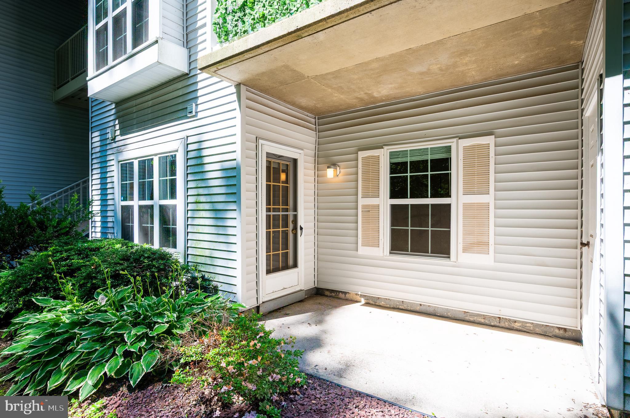 ASHTON CONDO - Residential