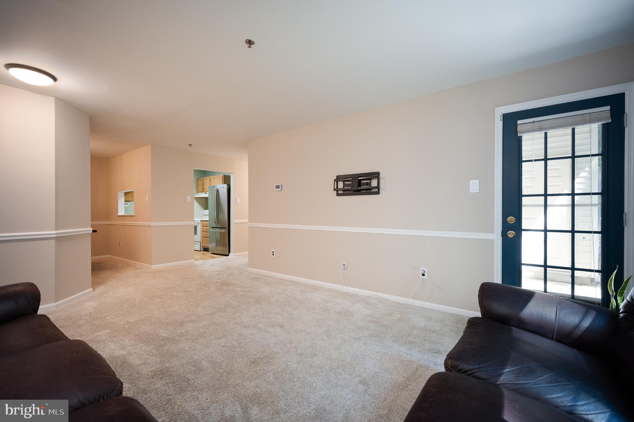 ASHTON CONDO - Residential
