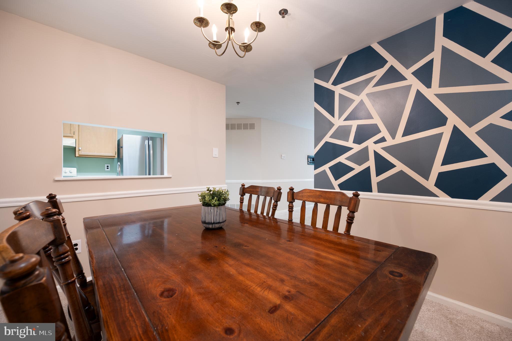 ASHTON CONDO - Residential