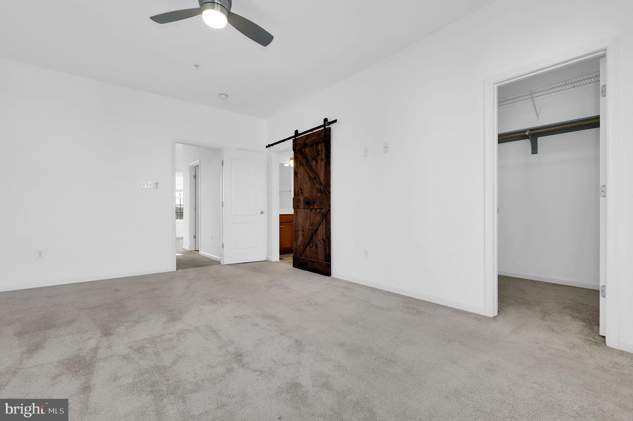 MARKET SQUARE - Residential