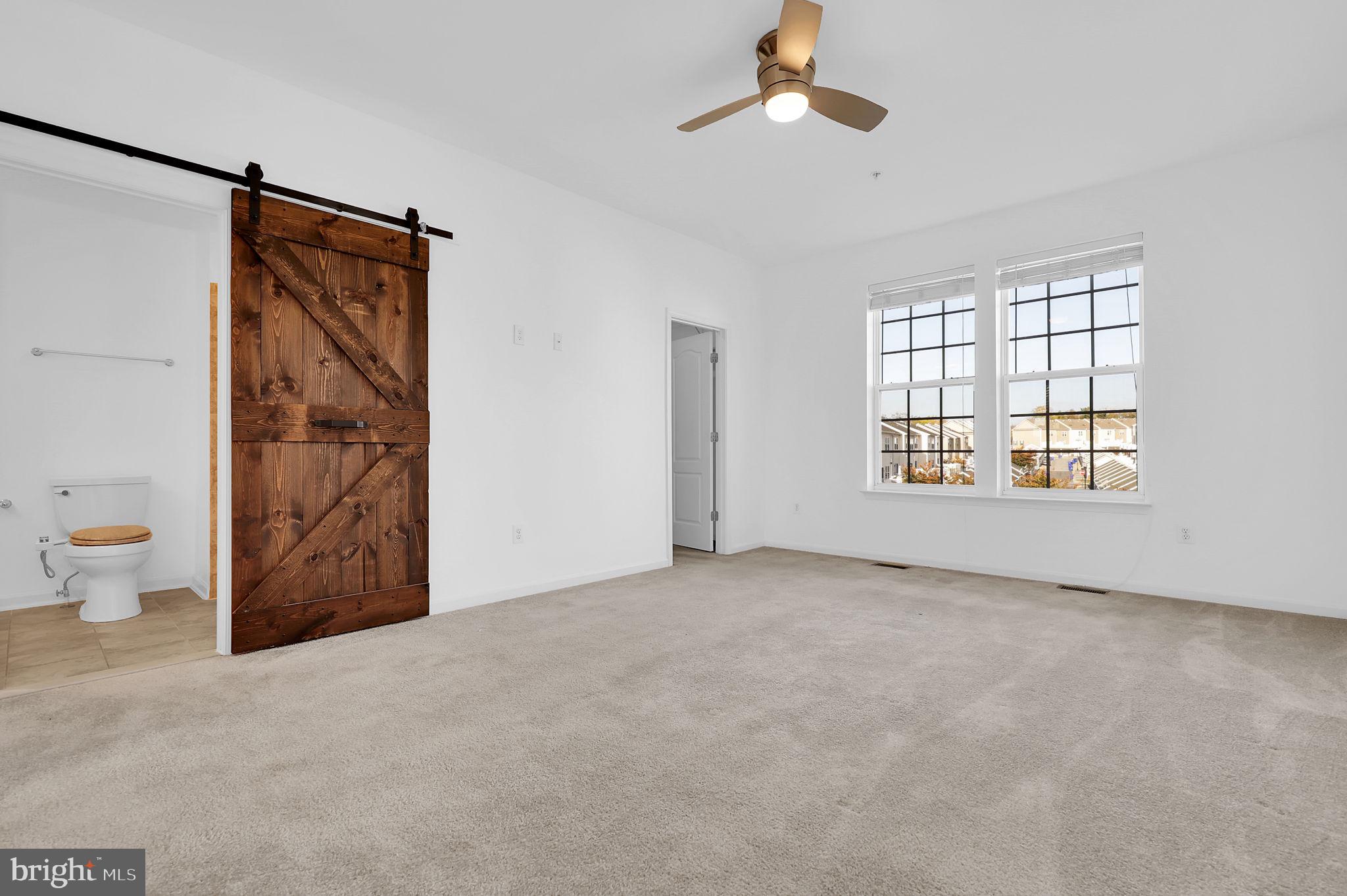 MARKET SQUARE - Residential