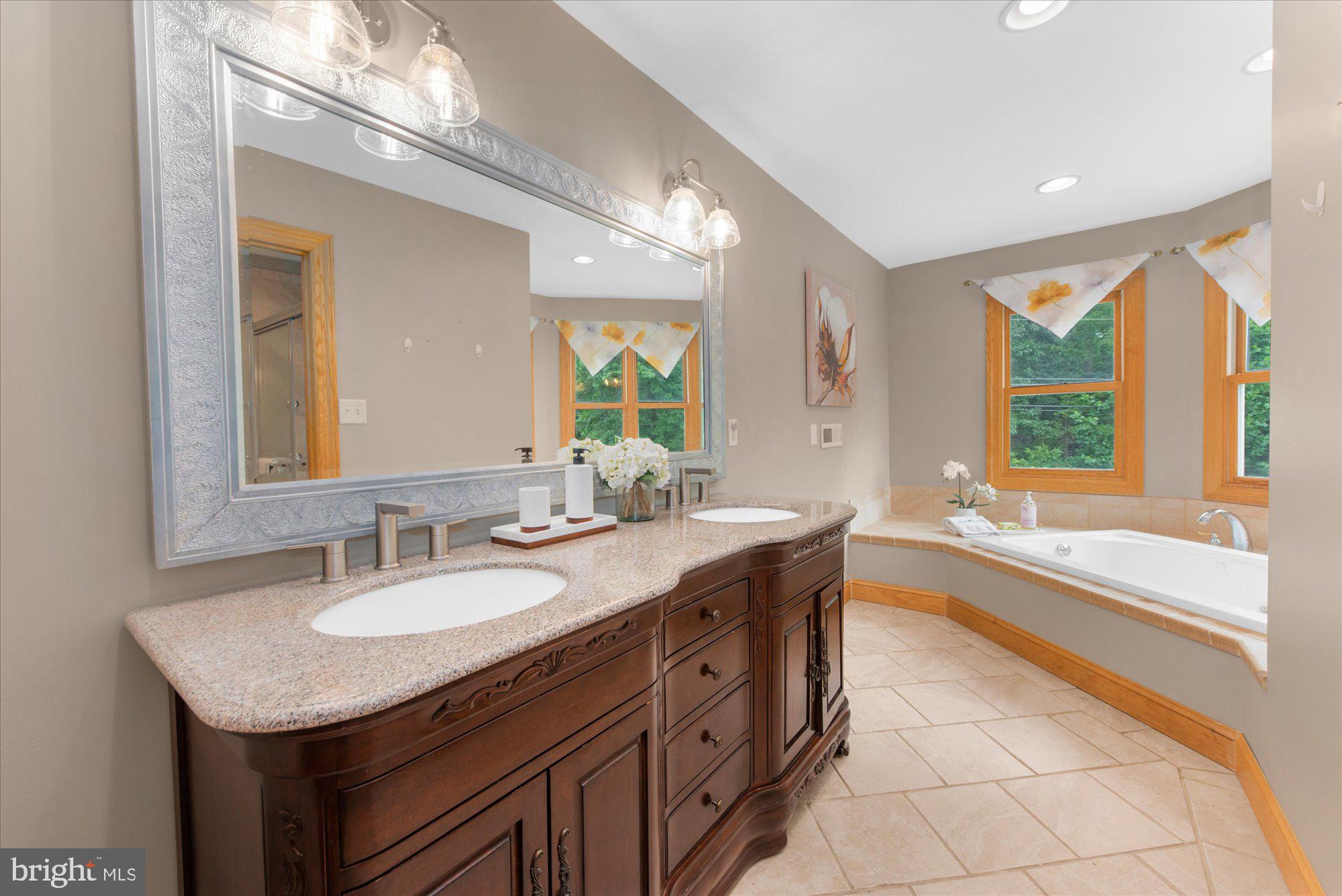BRITTANY FARMS - Residential