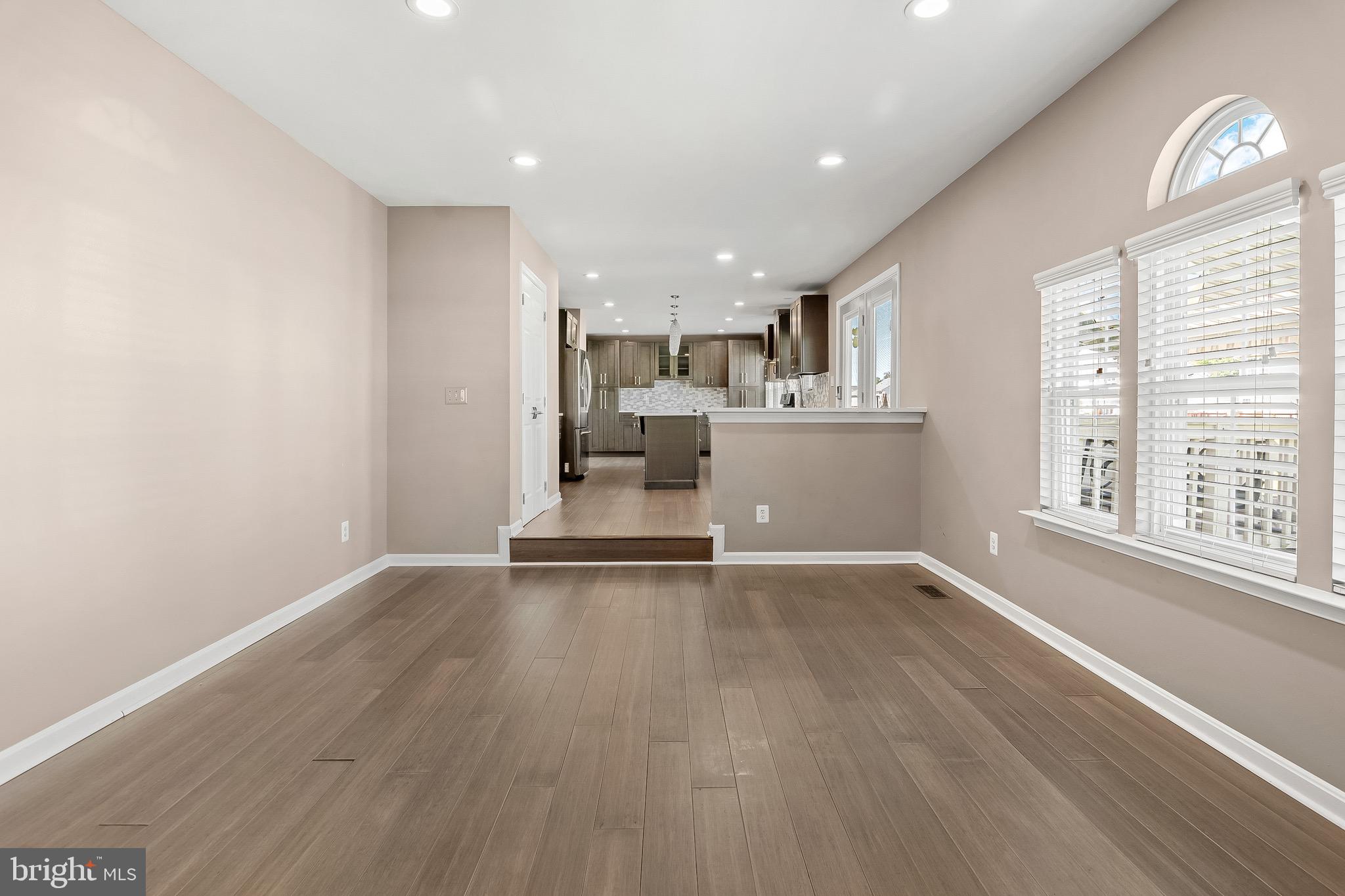 WALNUT POINT - Residential