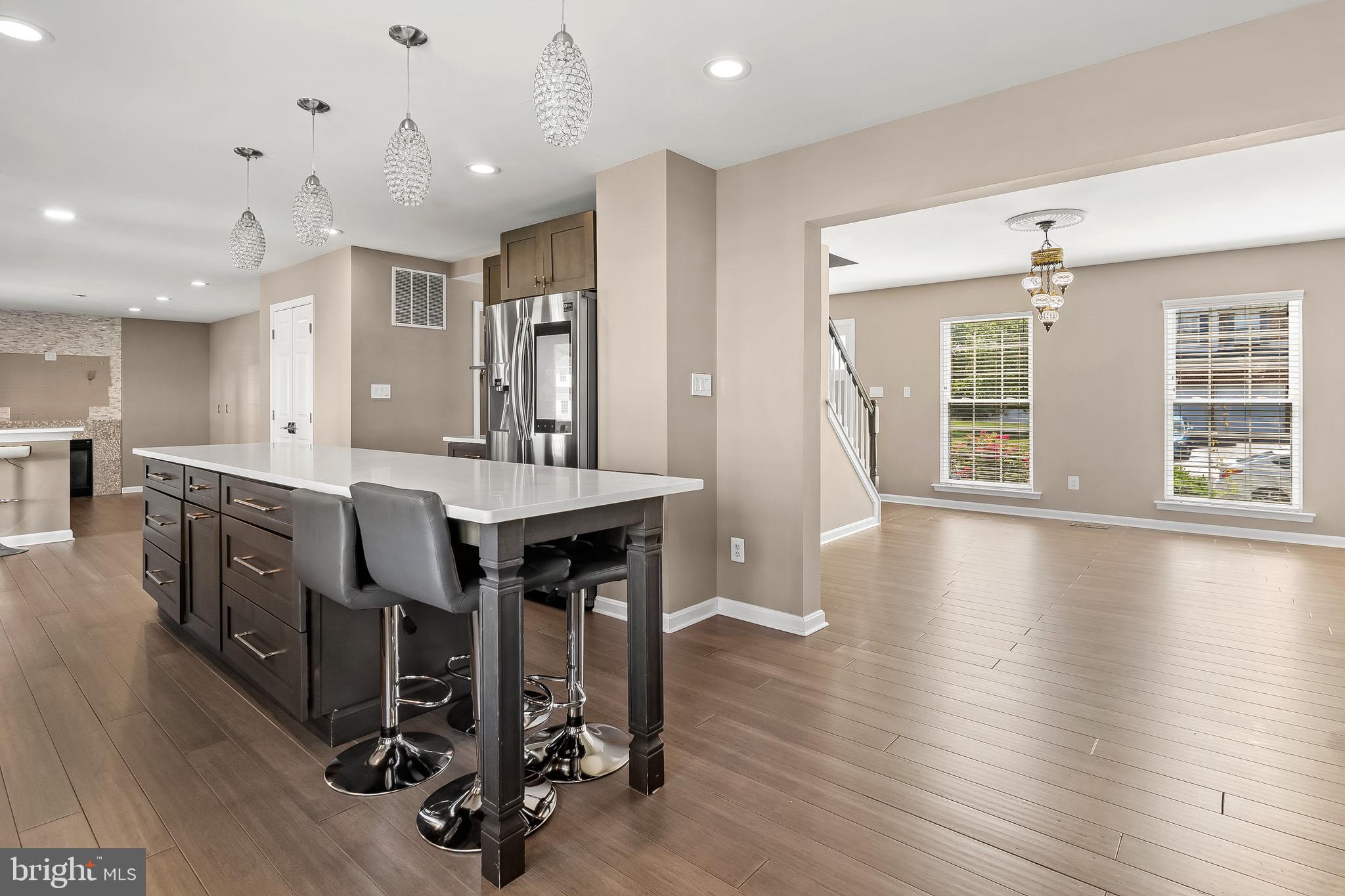 WALNUT POINT - Residential