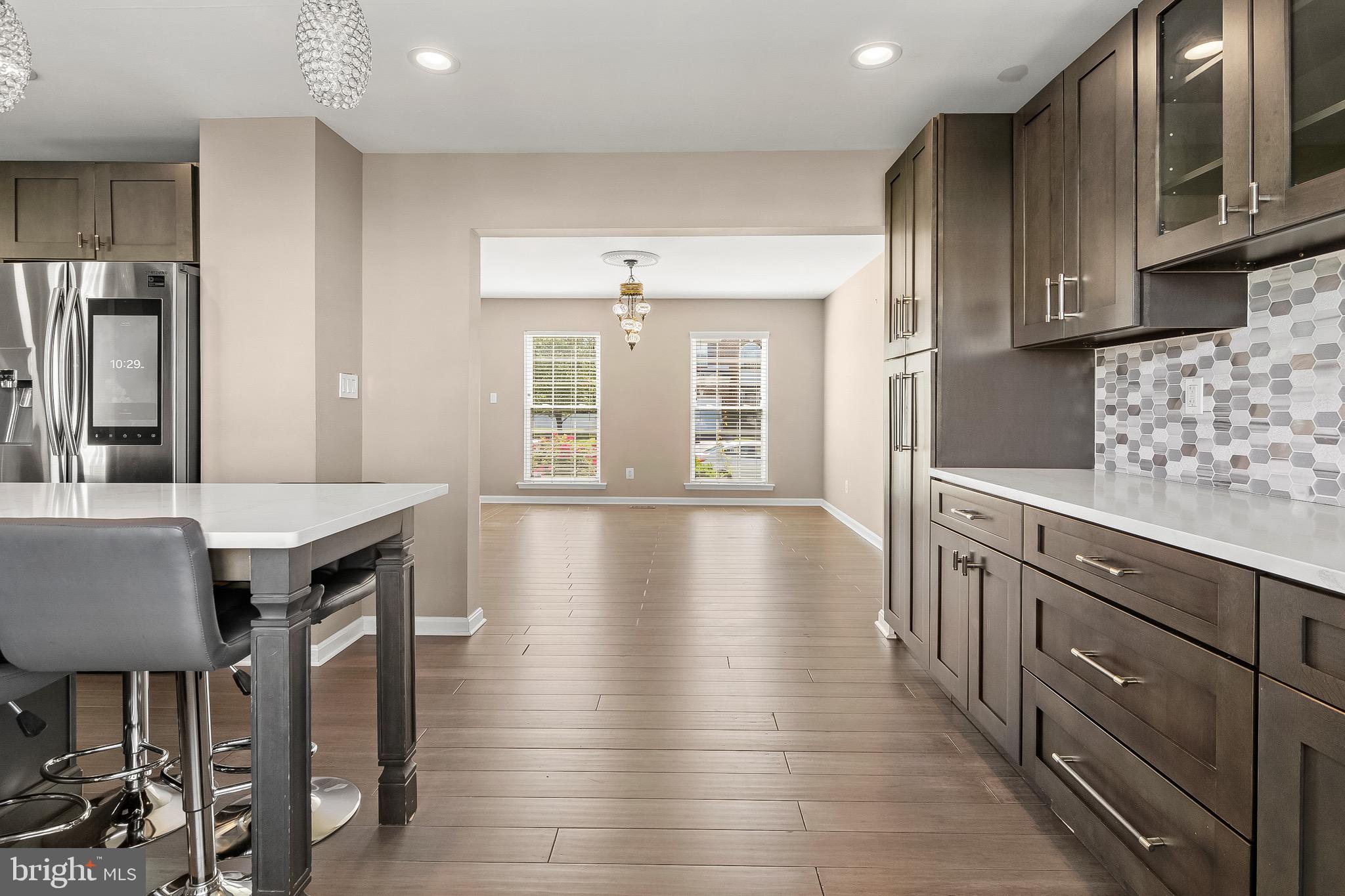 WALNUT POINT - Residential