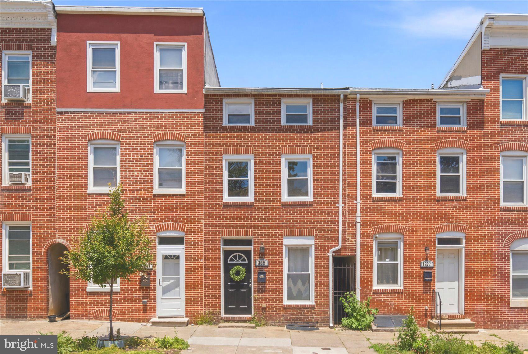 EAGER PARK TOWNHOMES - Residential