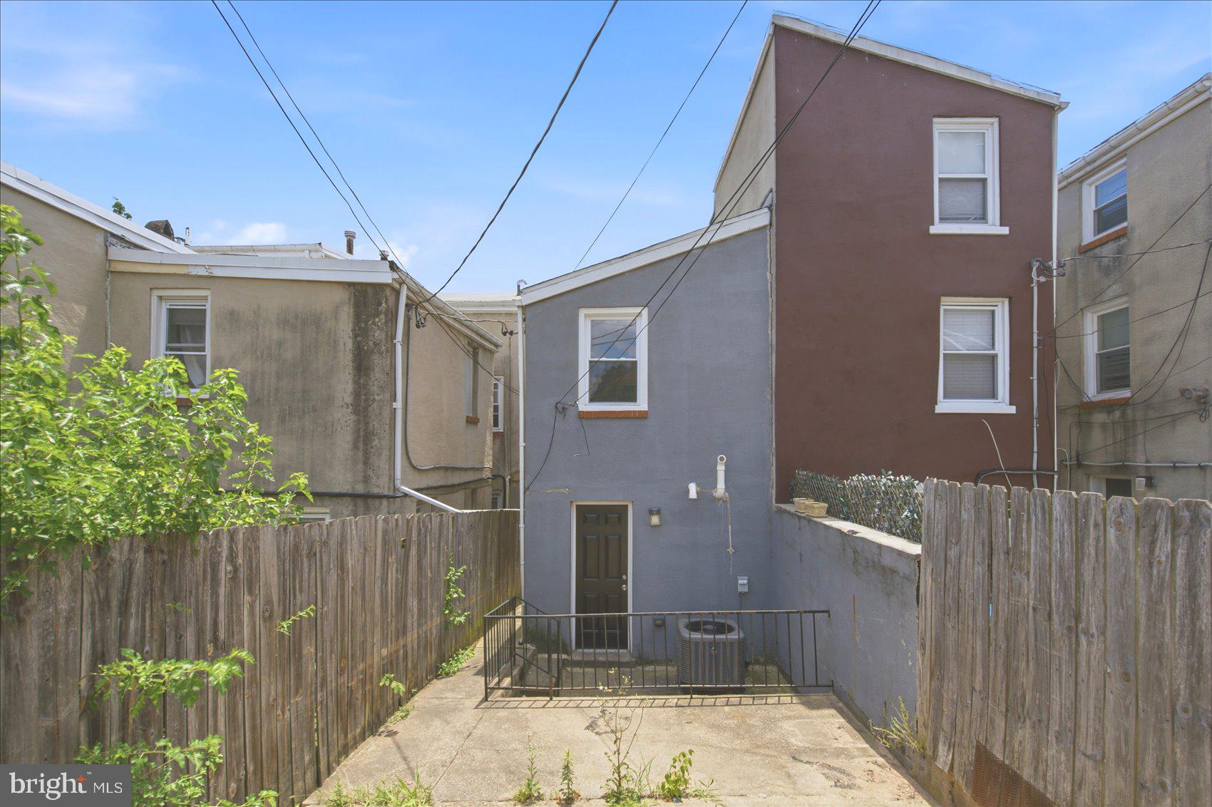 EAGER PARK TOWNHOMES - Residential