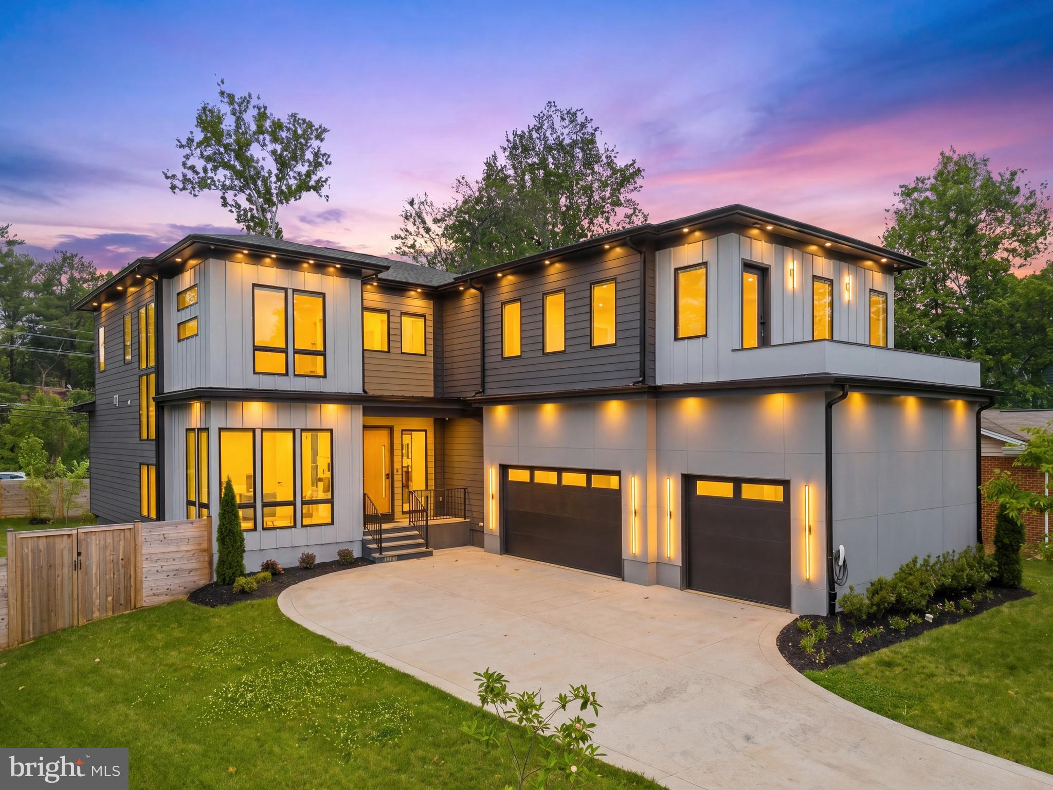 VIENNA WOODS - Residential