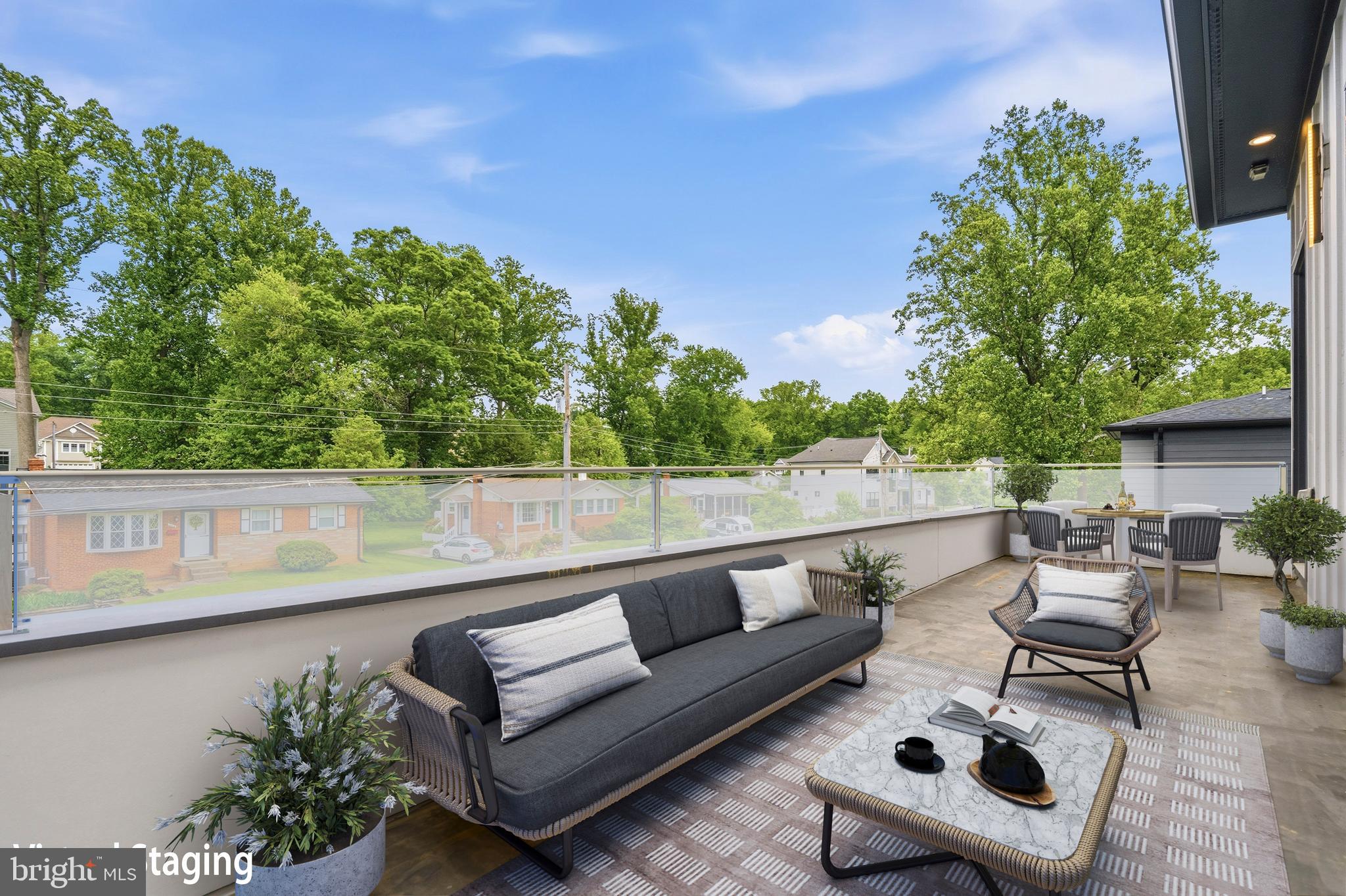 VIENNA WOODS - Residential