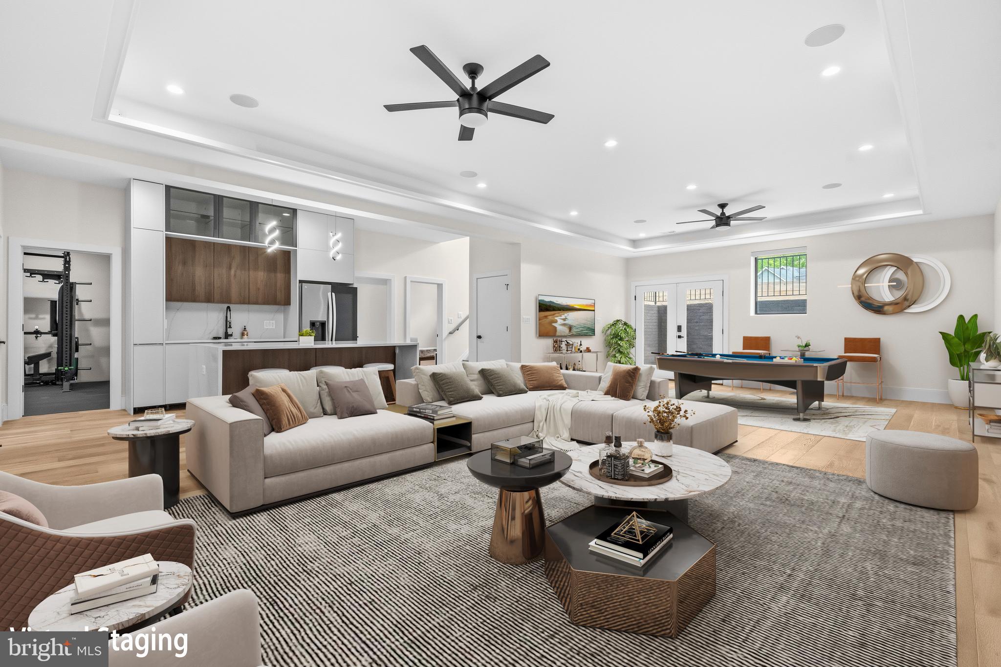 VIENNA WOODS - Residential