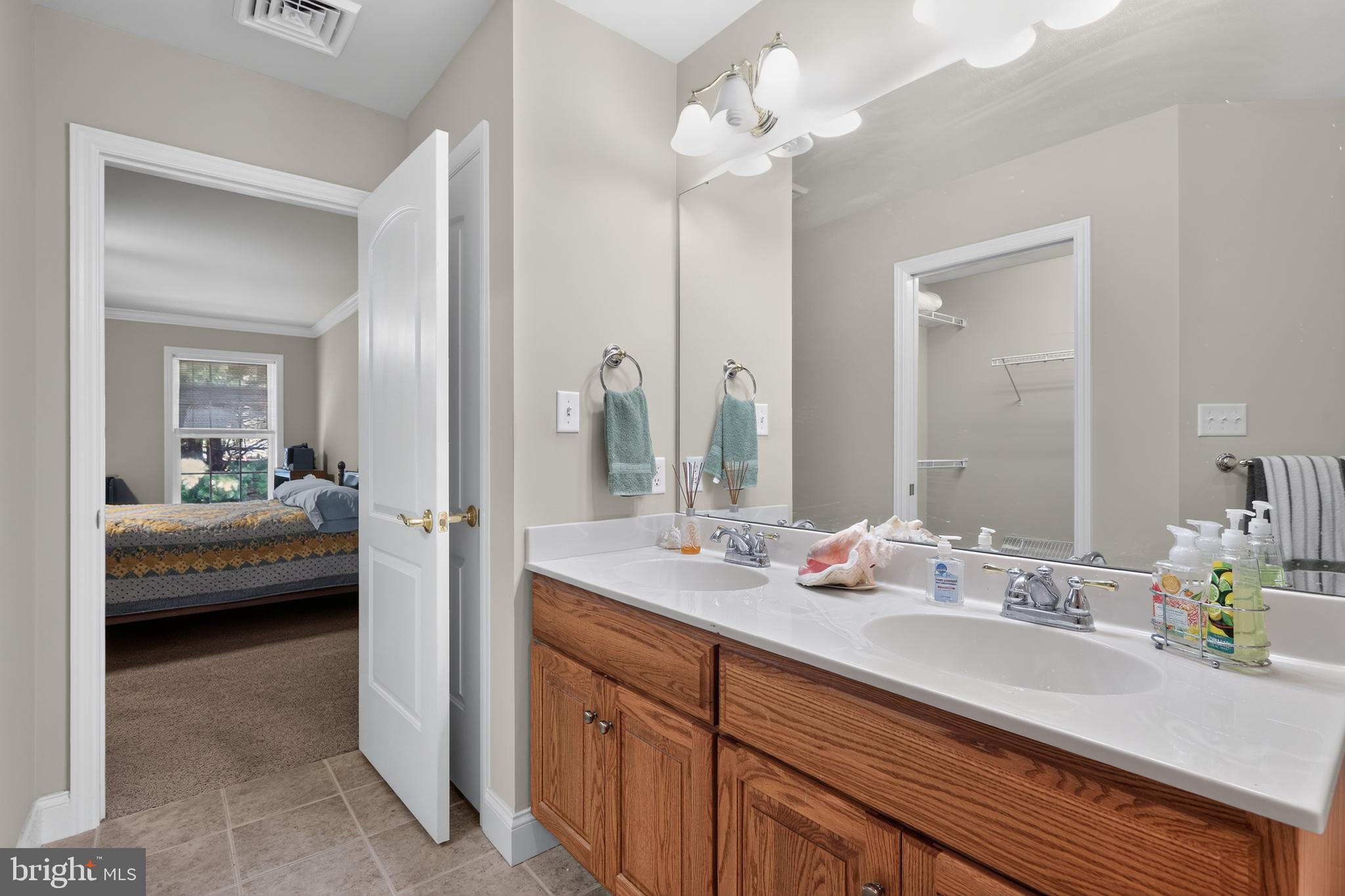 THE WOODS AT ROCK RAYMOND - Residential