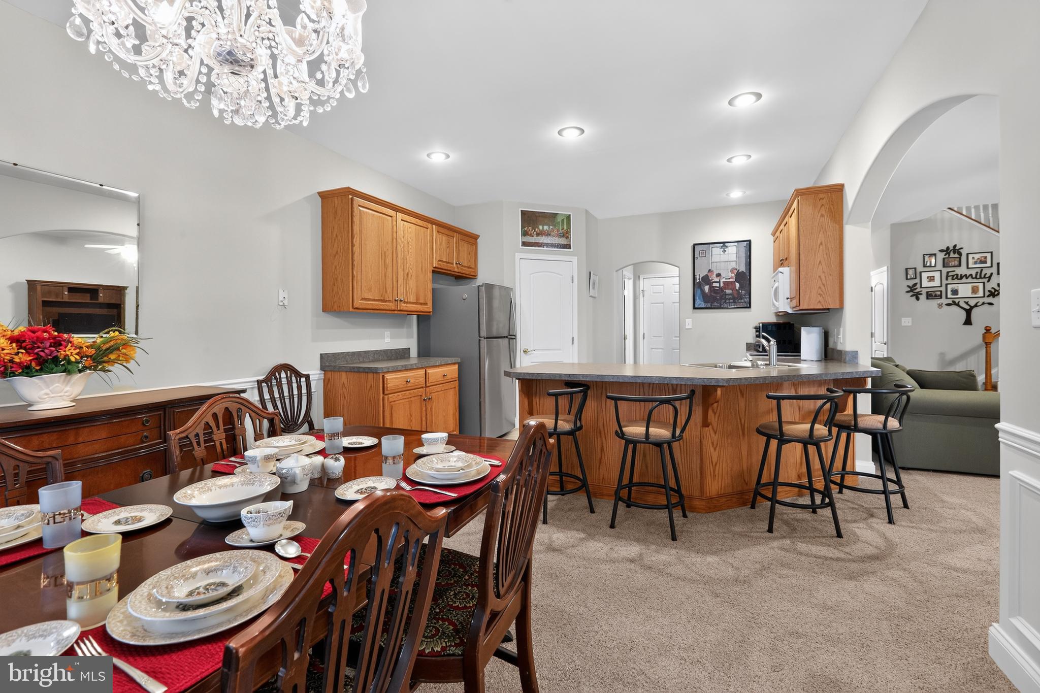 THE WOODS AT ROCK RAYMOND - Residential