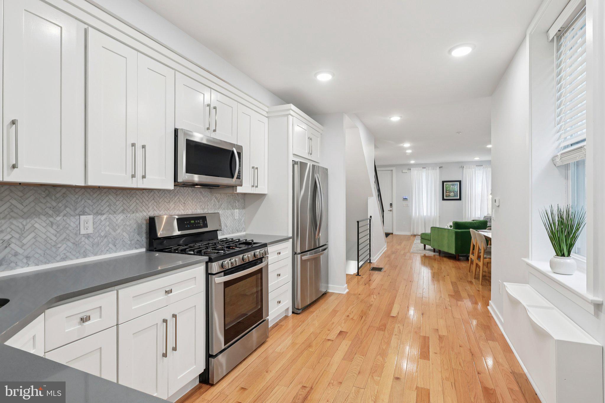ART MUSEUM AREA - Residential