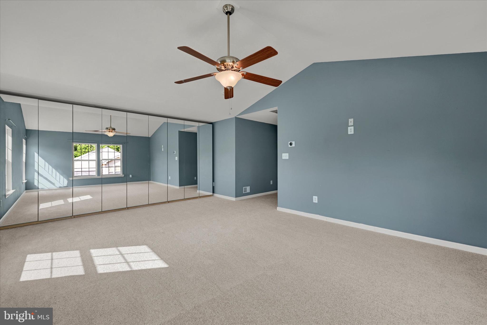 EAST VALLEY OAKS - Residential