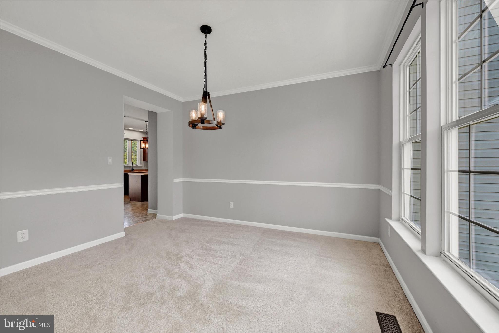 EAST VALLEY OAKS - Residential