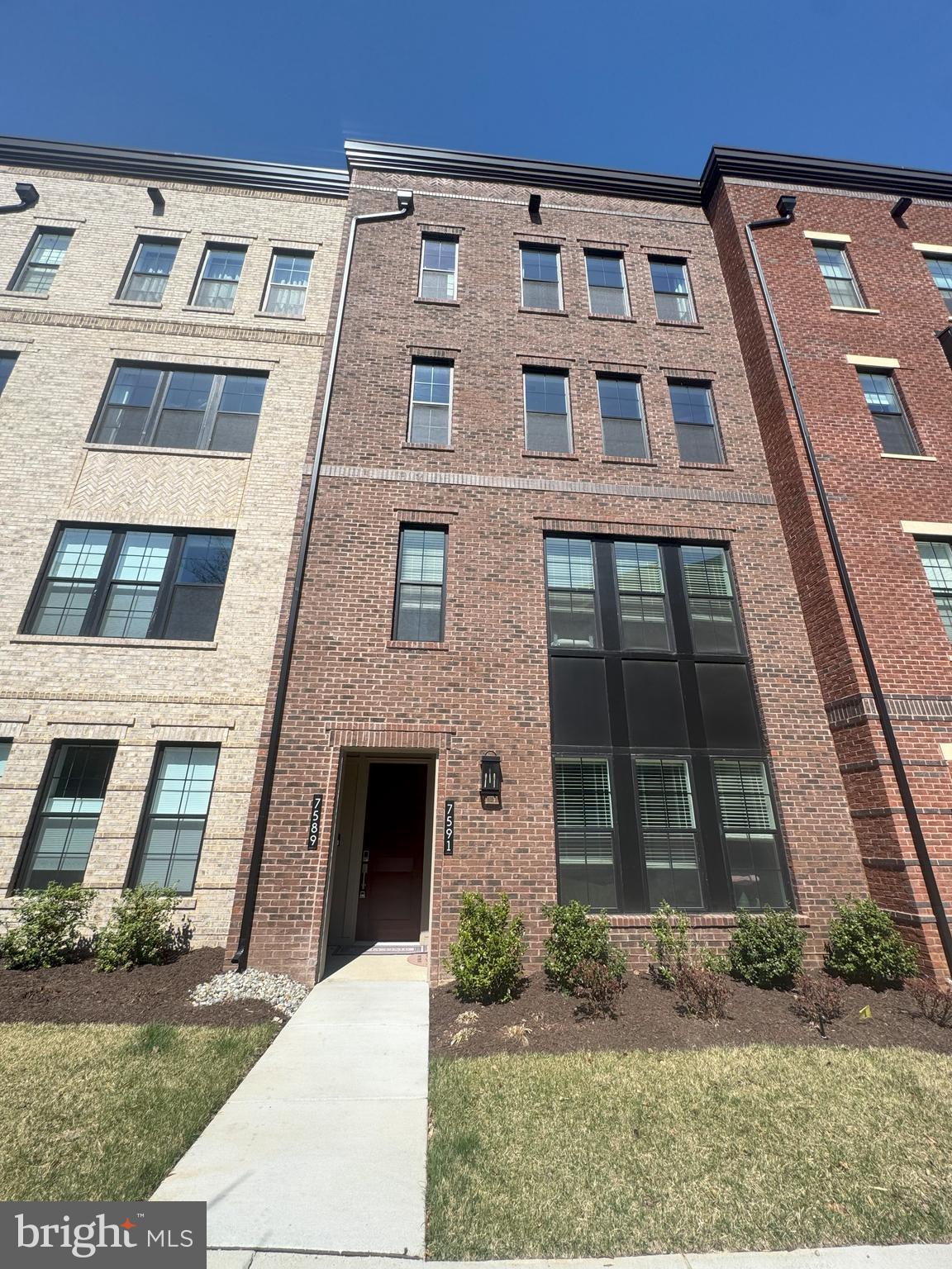 This luxury townhouse offers 3 spacious bedrooms, 2.5 beautifully appointed baths, an attached garage. It features high-end upgraded finishes throughout, 4-story with efficient additions for storage and convenient living. All 4 levels accessible by private elevator. 2 outdoor spaces including spacious balcony and rooftop terrace with fireplace. 2024 build , condition likes new.