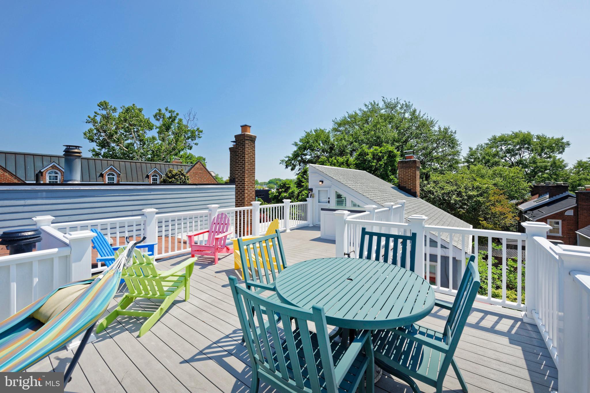 OLD TOWN ALEXANDRIA - Residential