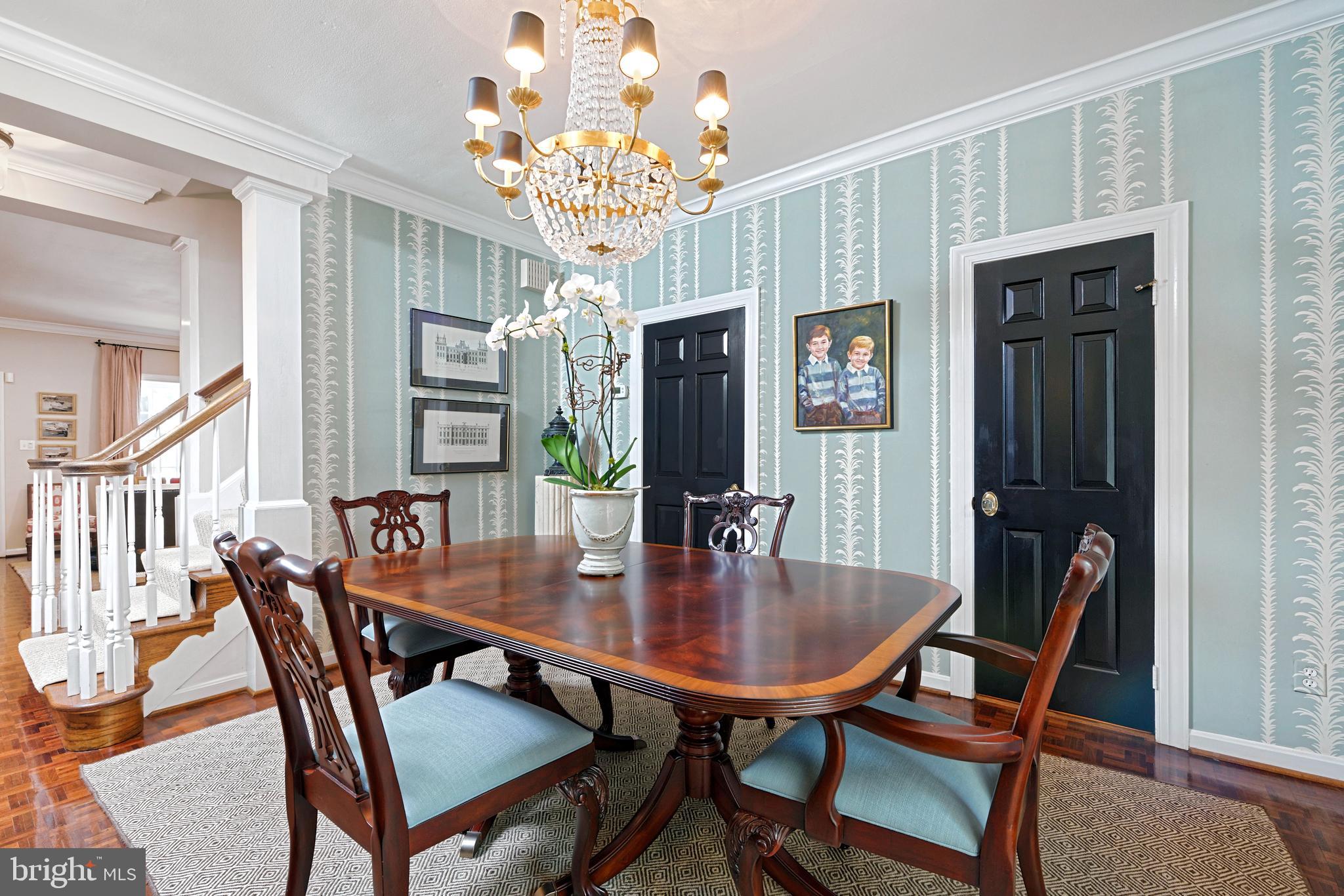 OLD TOWN ALEXANDRIA - Residential