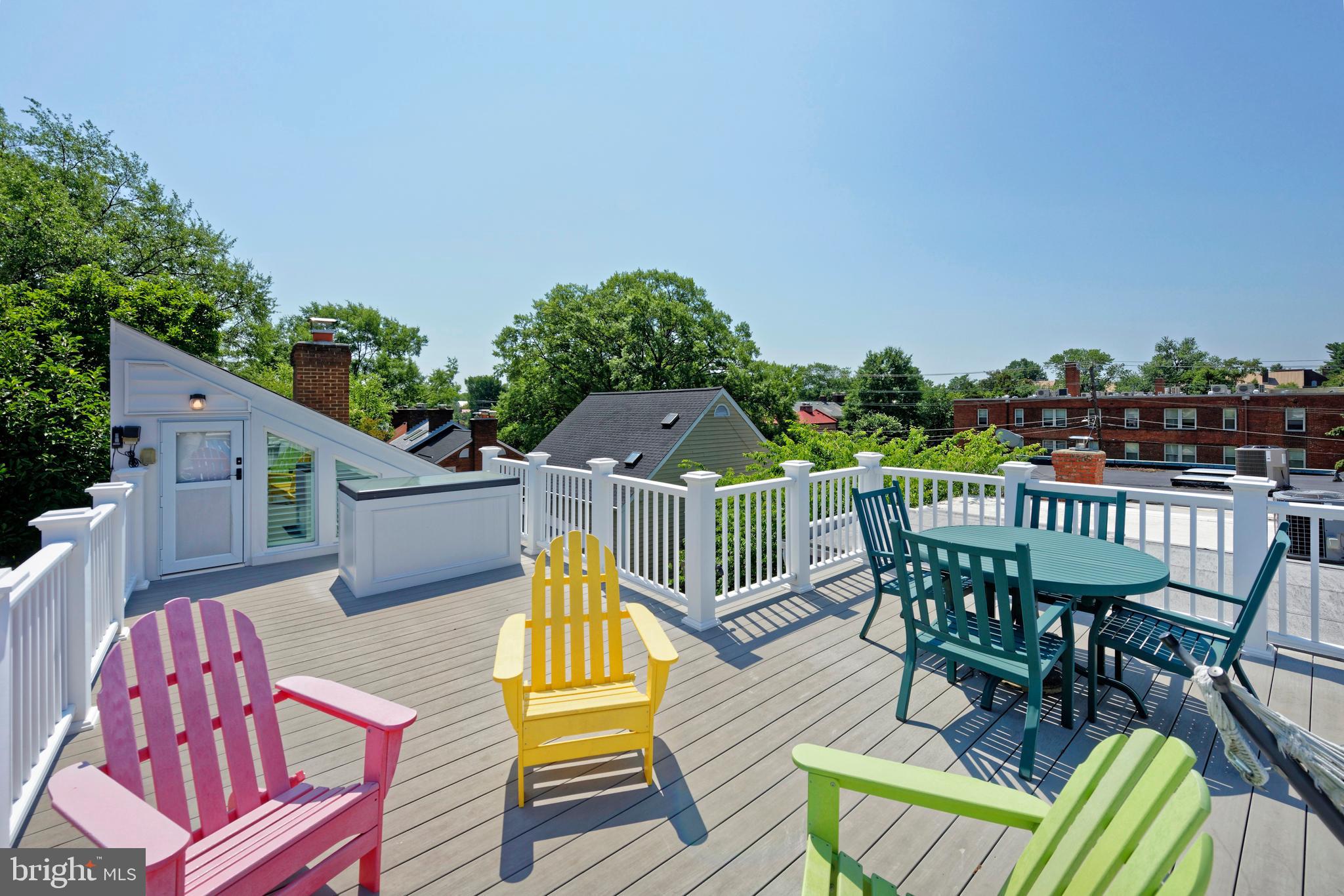 OLD TOWN ALEXANDRIA - Residential