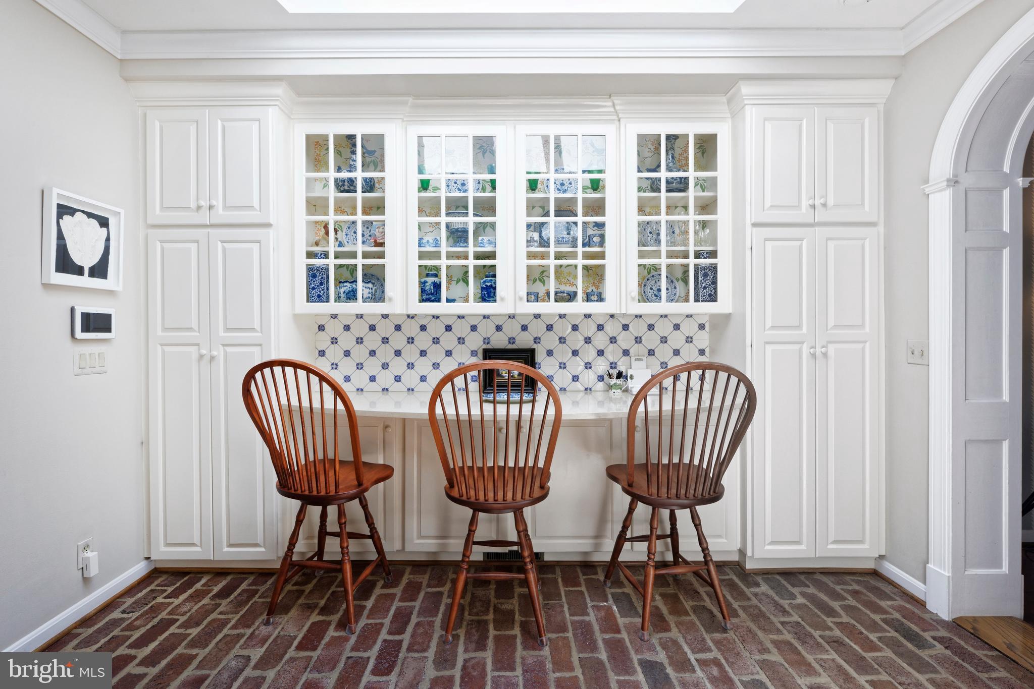OLD TOWN ALEXANDRIA - Residential