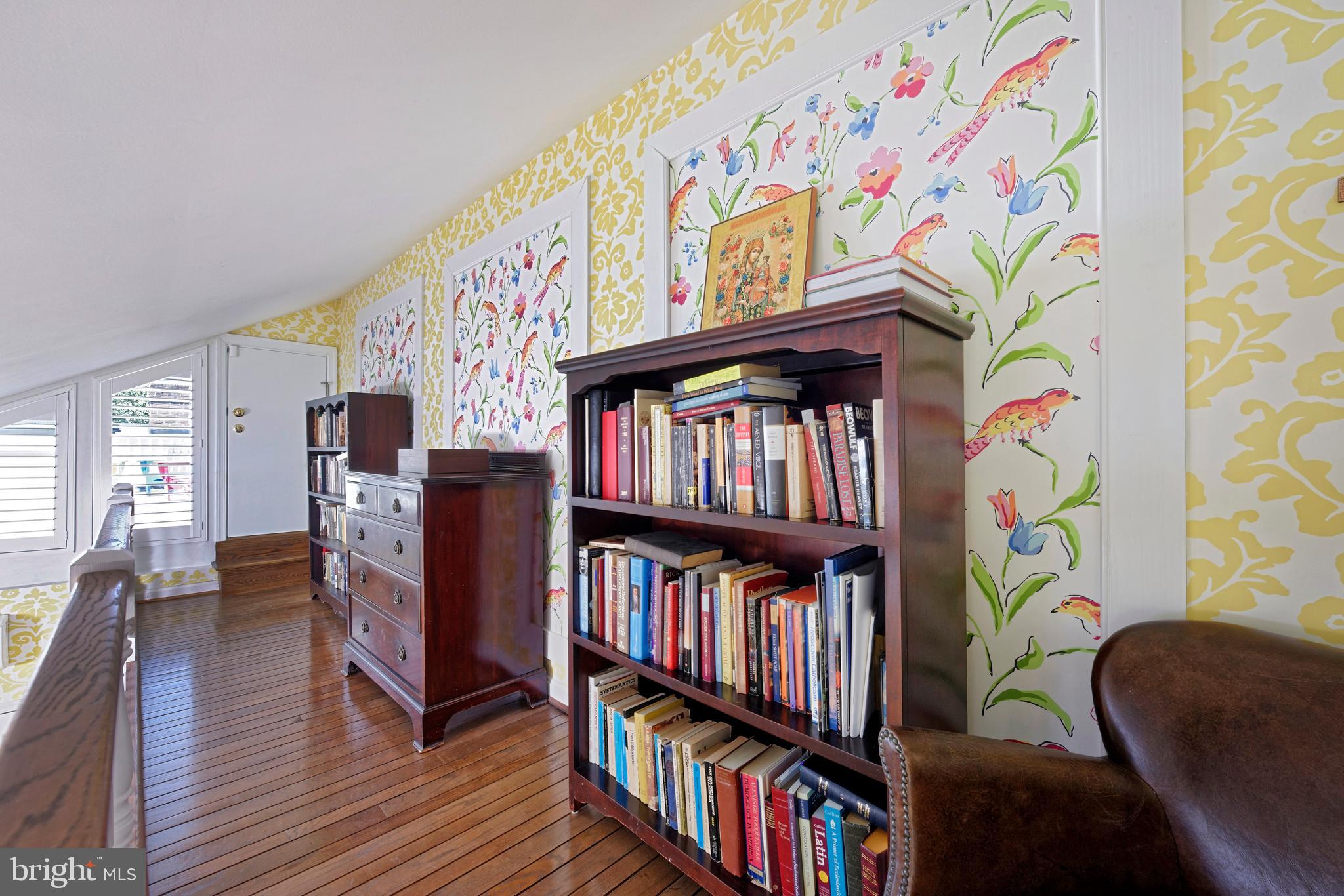 OLD TOWN ALEXANDRIA - Residential