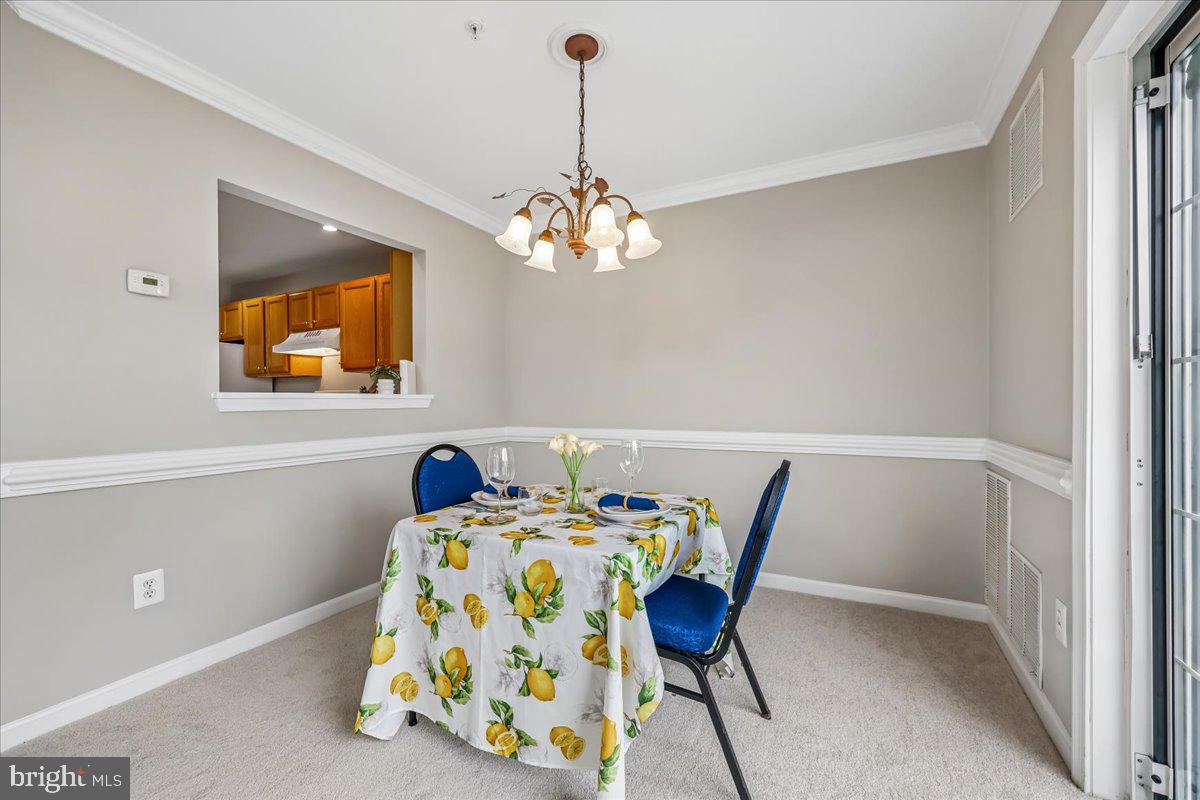 CLOVERLEAF CENTER - Residential