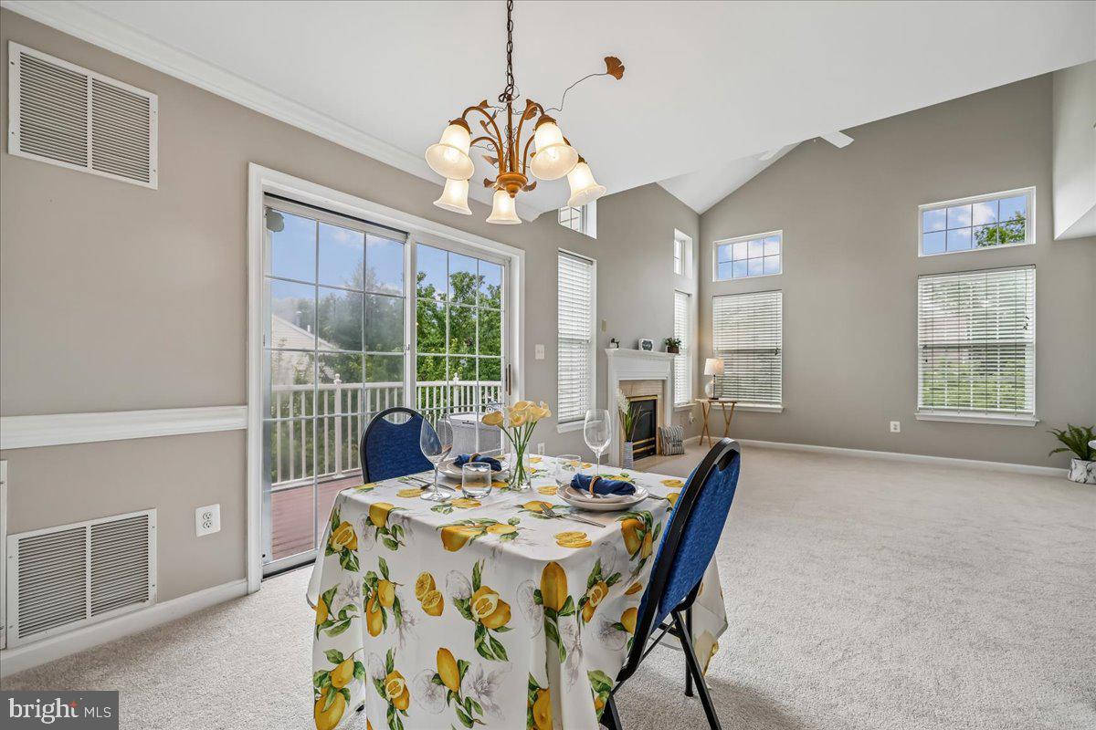 CLOVERLEAF CENTER - Residential