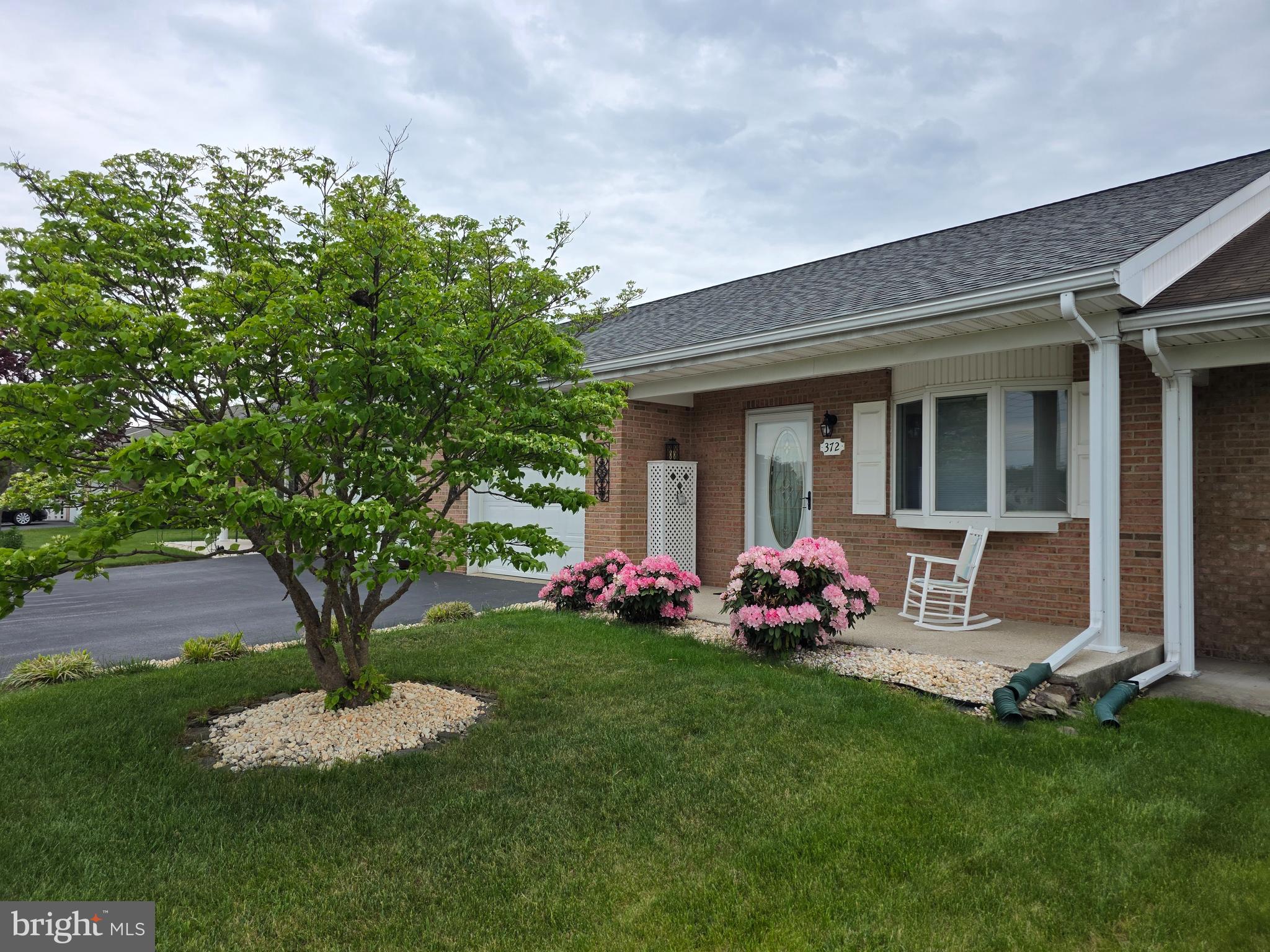 SOUTH POINTE - Residential