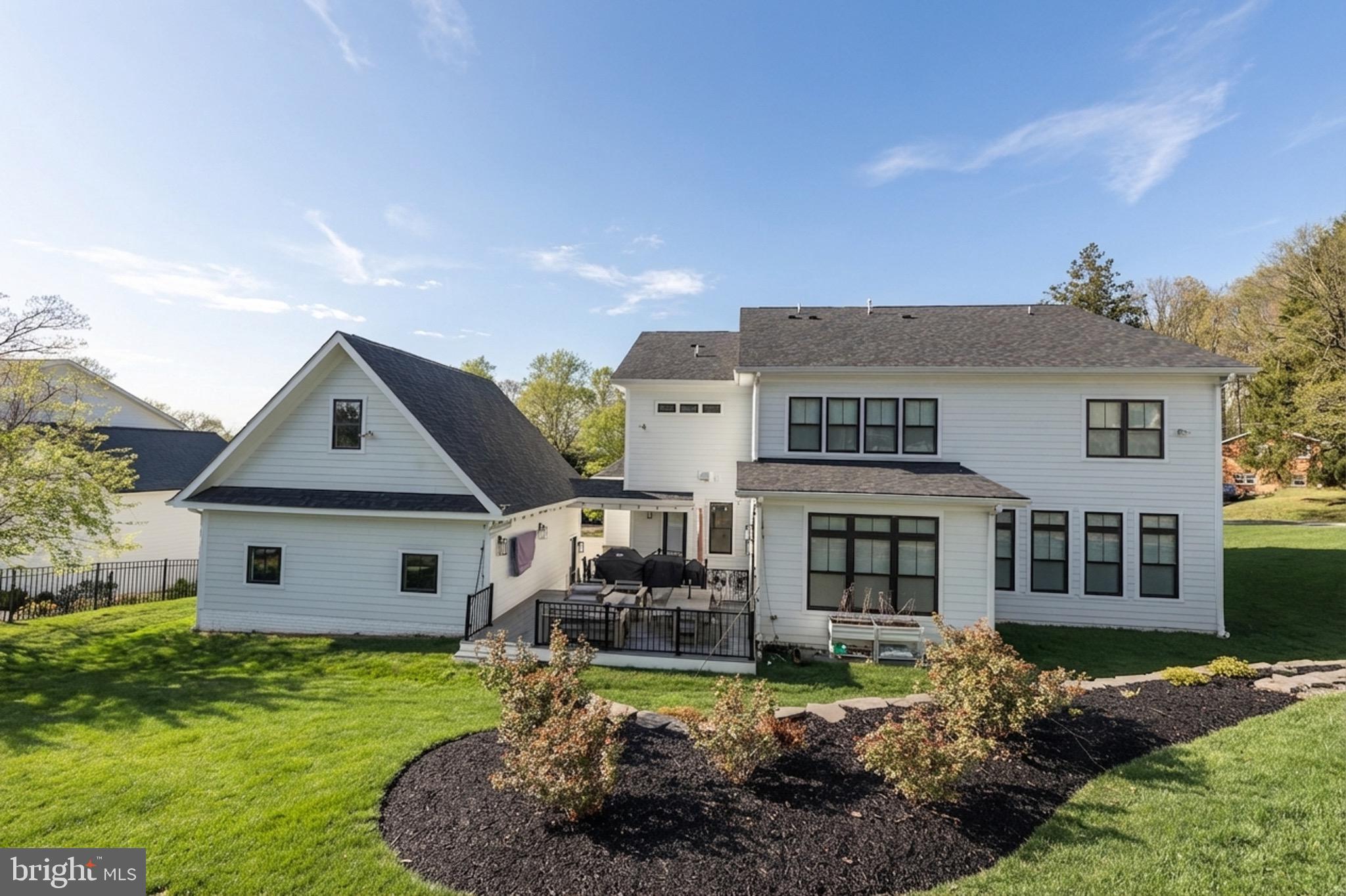 WESTBRIAR COUNTRY CLUB HILLS - Residential