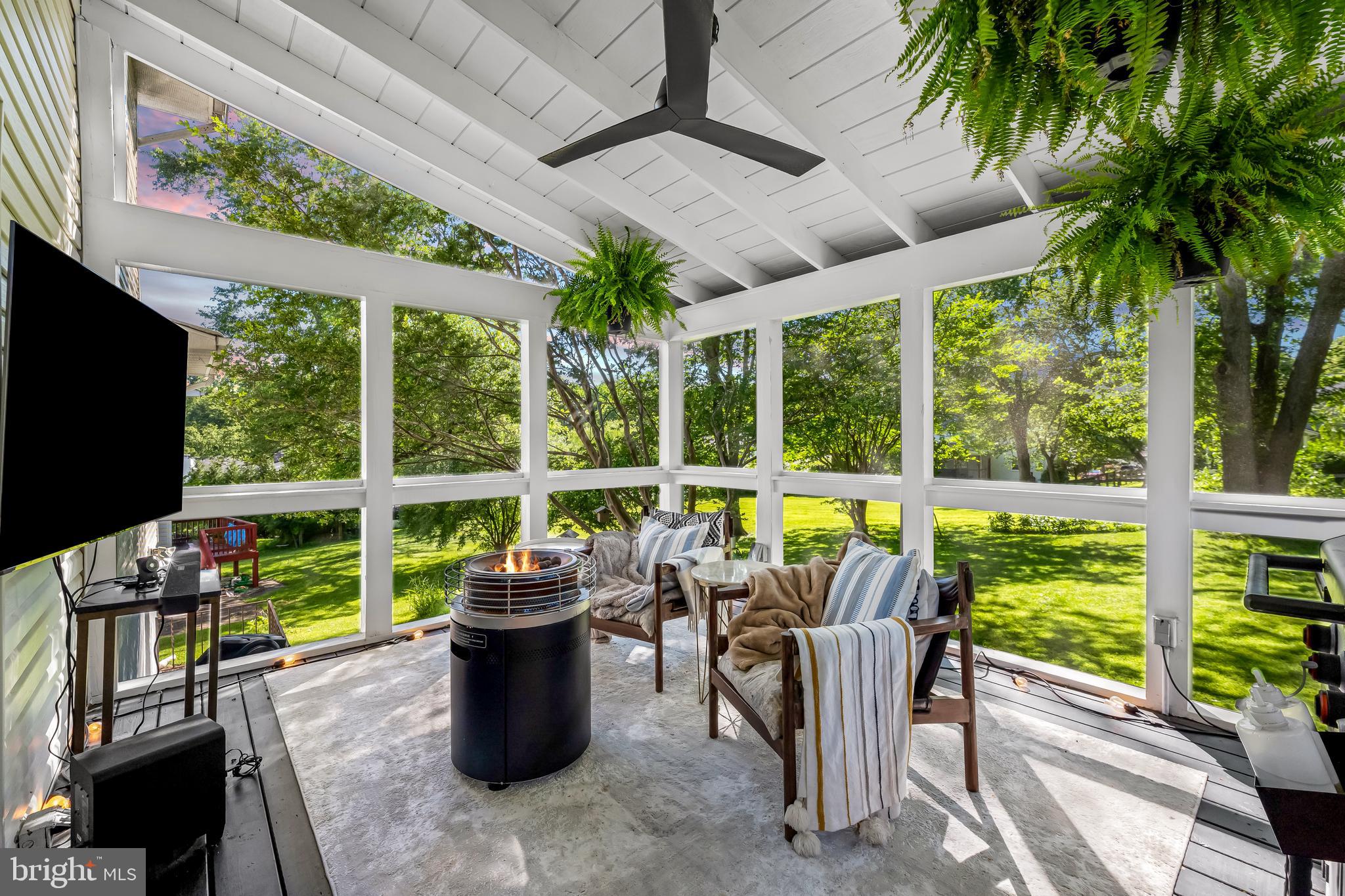 SPRINGDALE - Residential