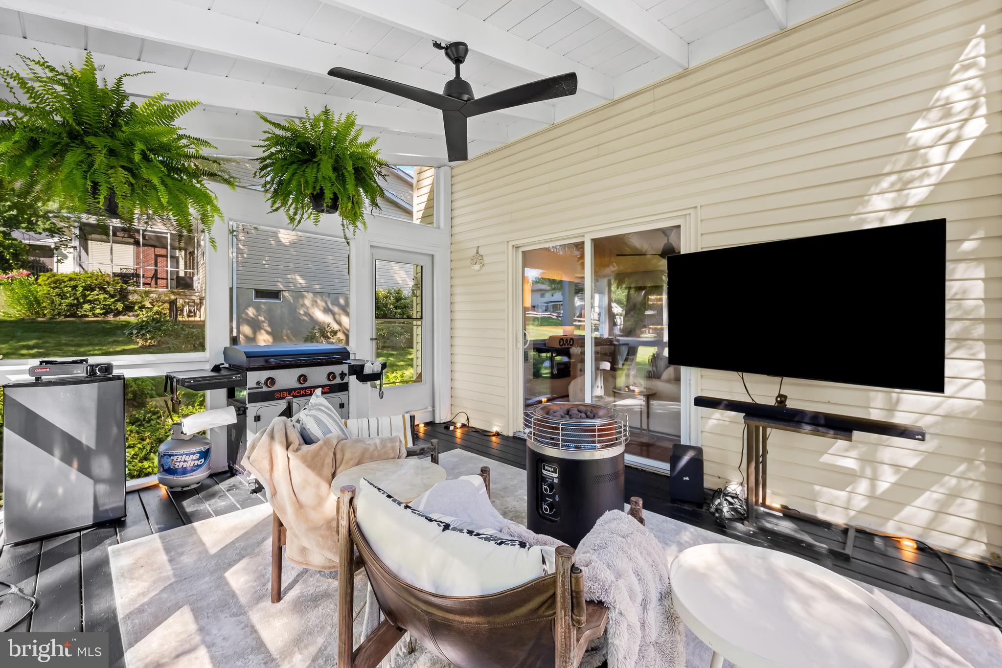 SPRINGDALE - Residential
