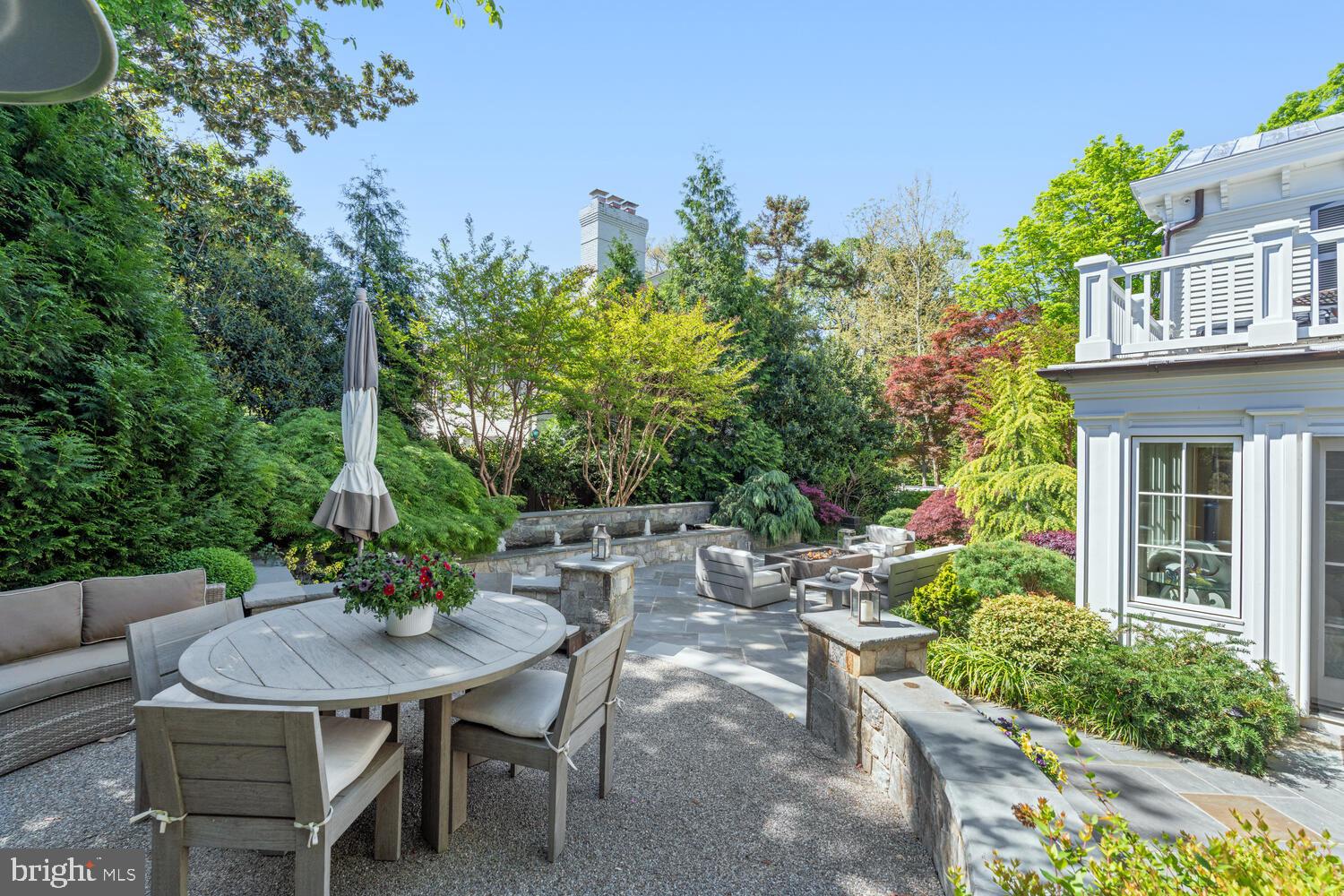 GEORGETOWN - Residential