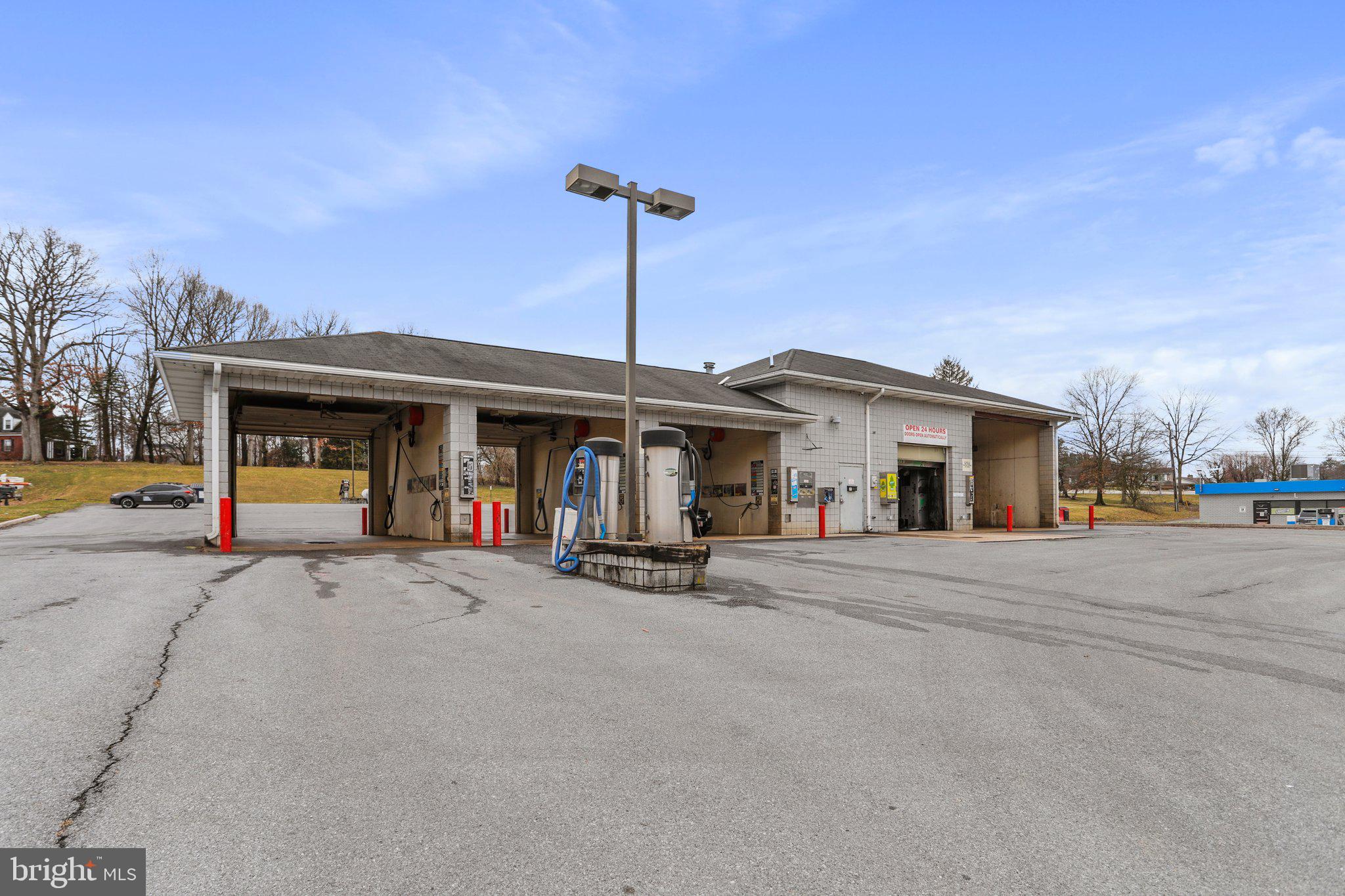 SCOTLAND - Commercial Sale