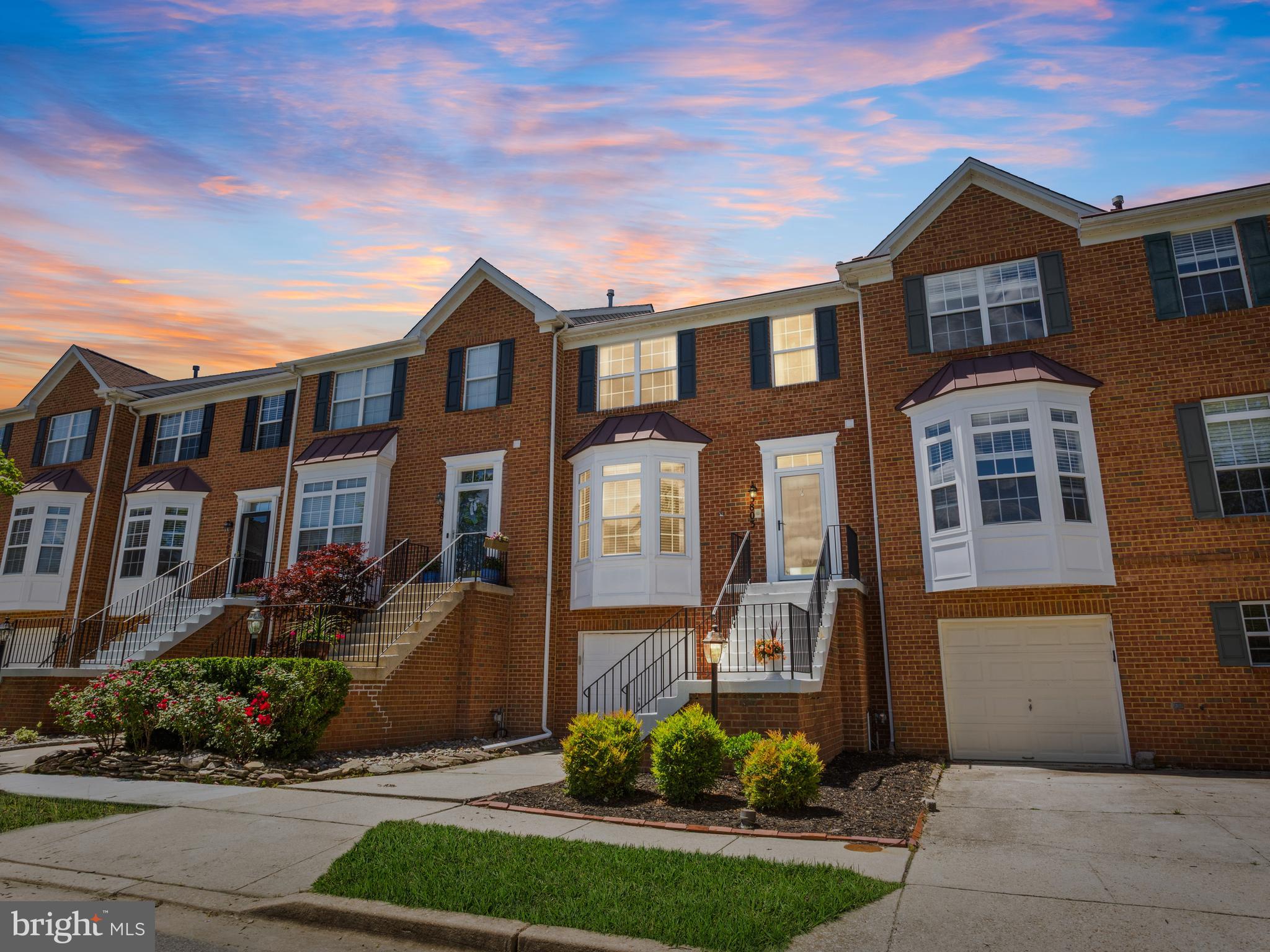 SOUTH RIVER COLONY - Residential