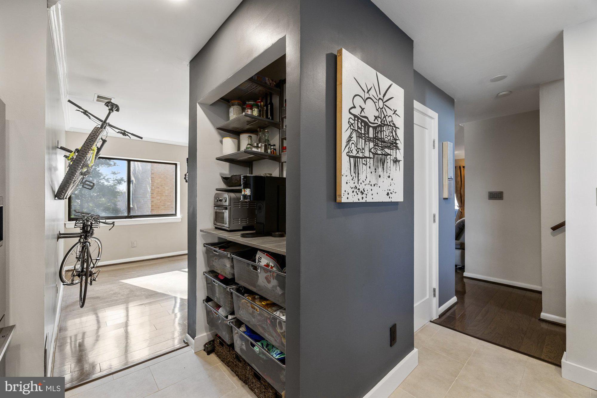 HARBOR POINT - Residential