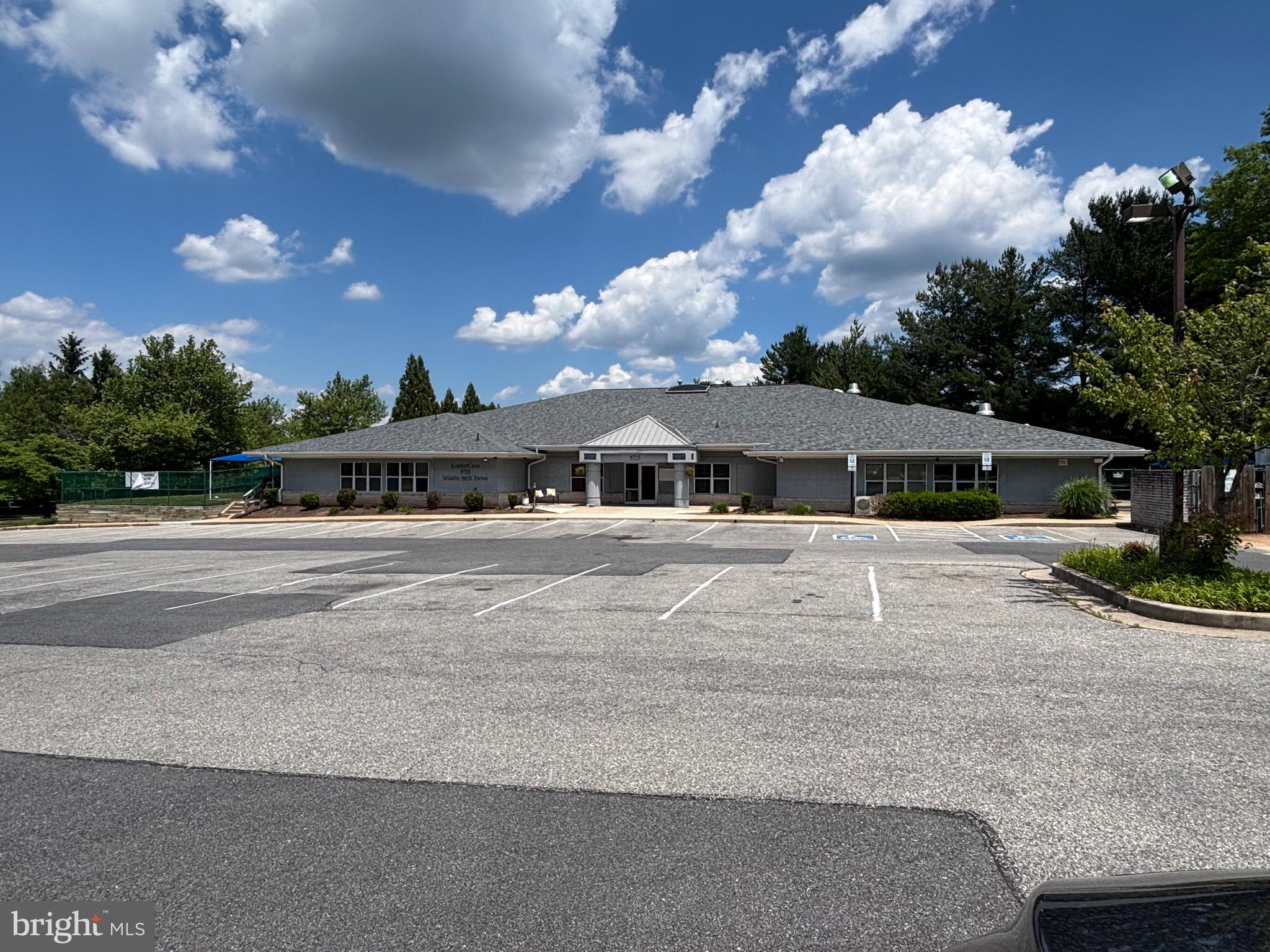 OWINGS MILLS NEWTOWN - Residential